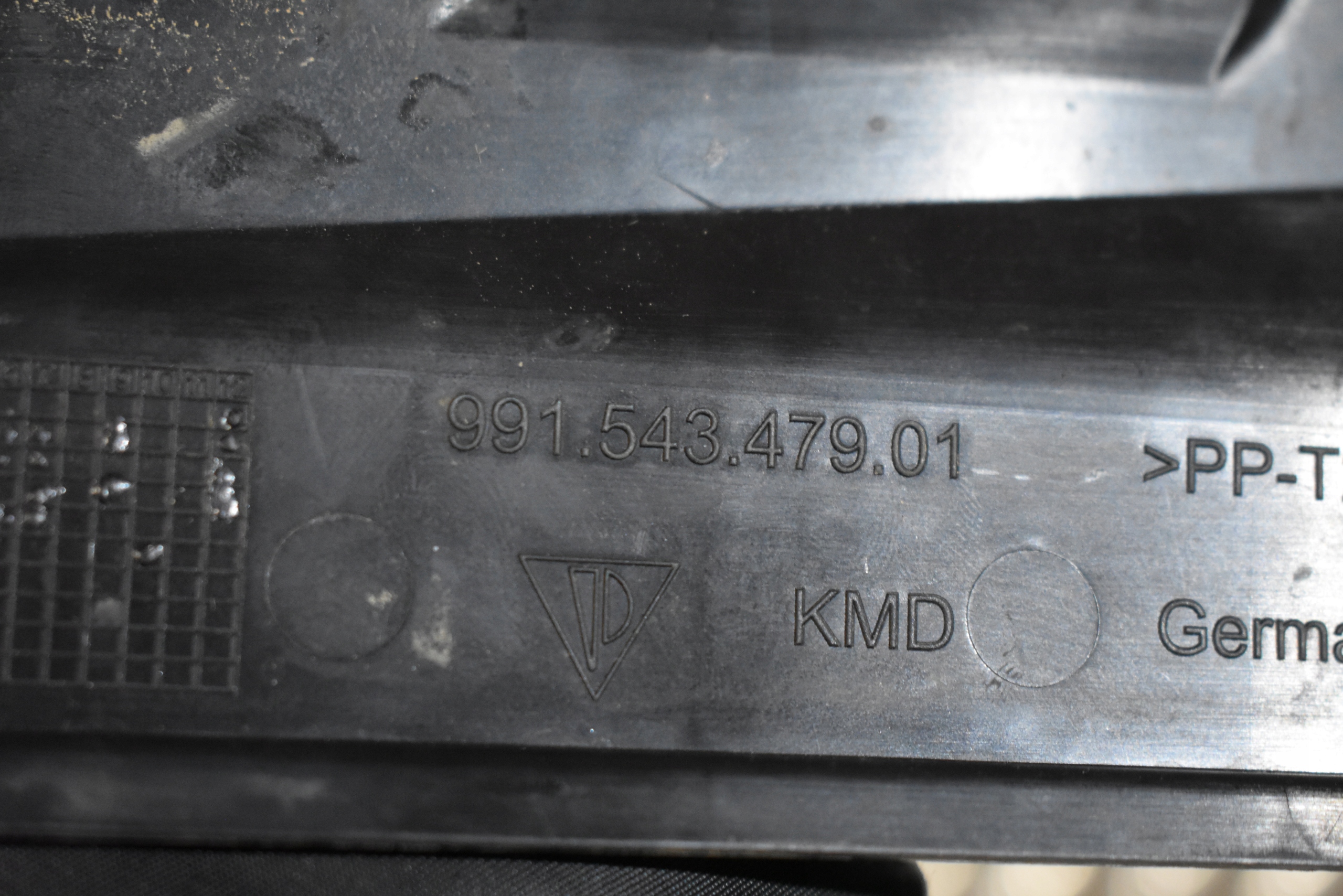 IDEALNA cover chassis left right PORSCHE 991 1