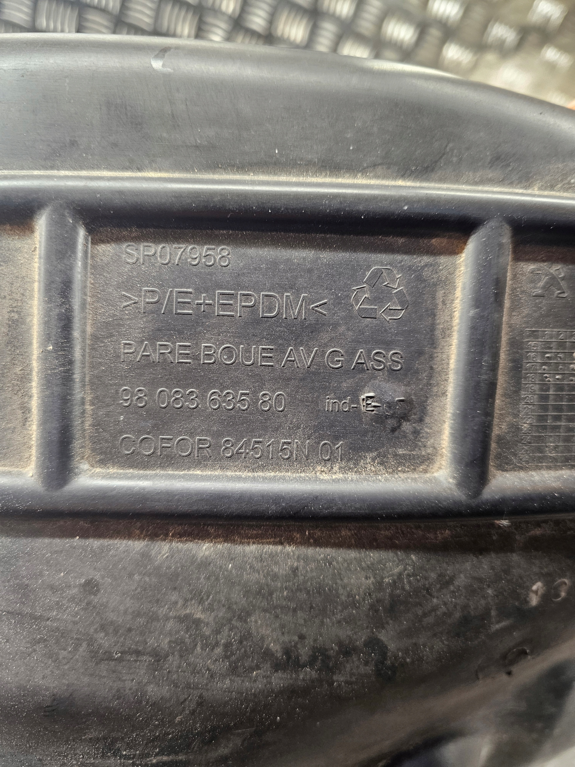 CITROEN JUMPY III mudguard front left right 9808363580