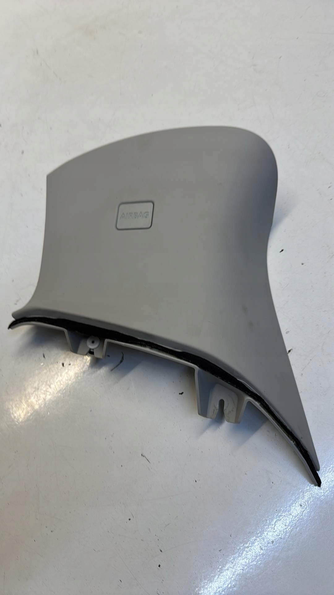plastic cover SLUPKA right rear part BJ32-519A96-A RANGE ROVER EVOQUE L538