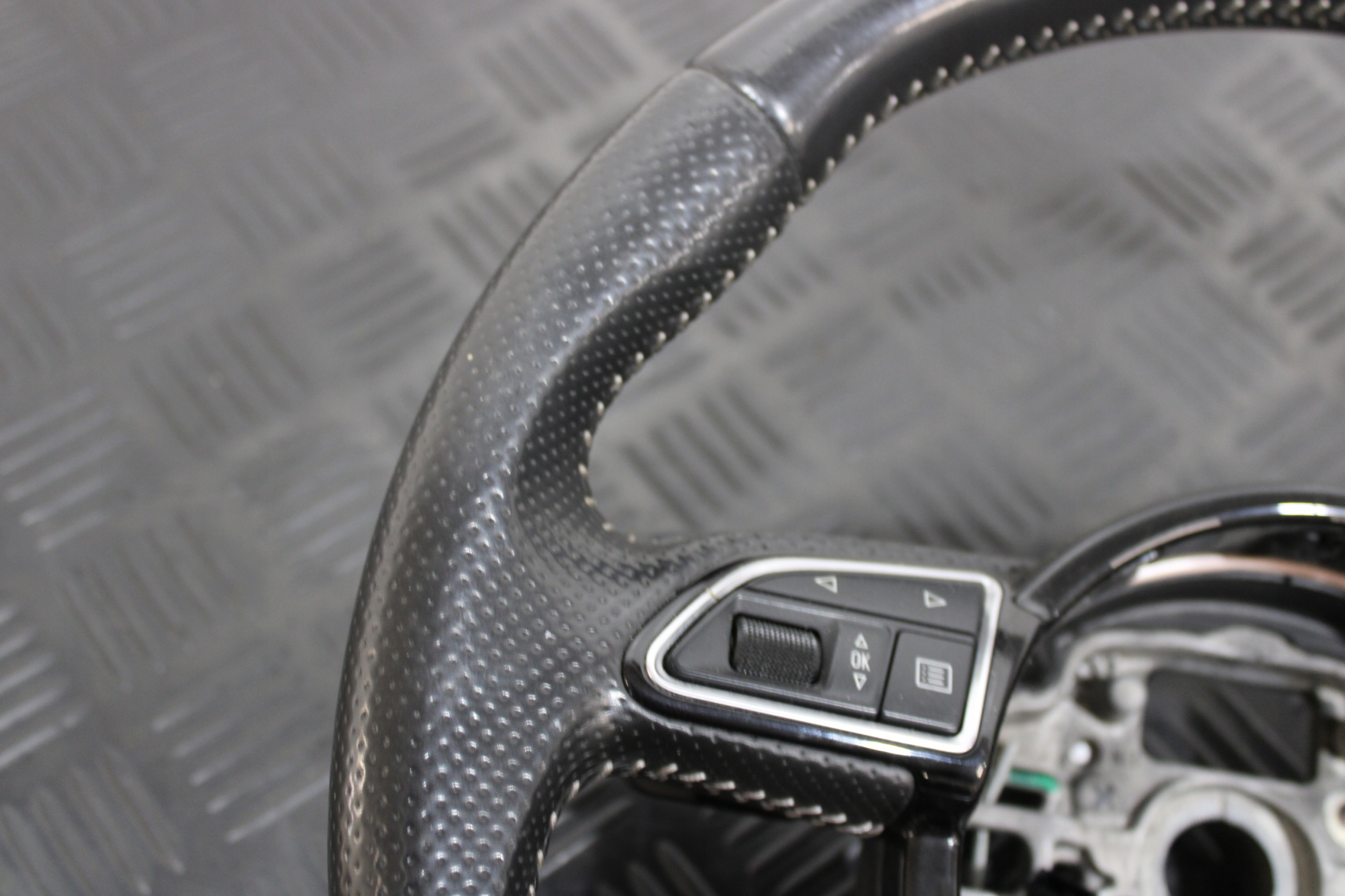 steering wheel, MULTIFUNKCJA with shifting AUDI A6 C7 4G0 4G9 LIFT S-LINE