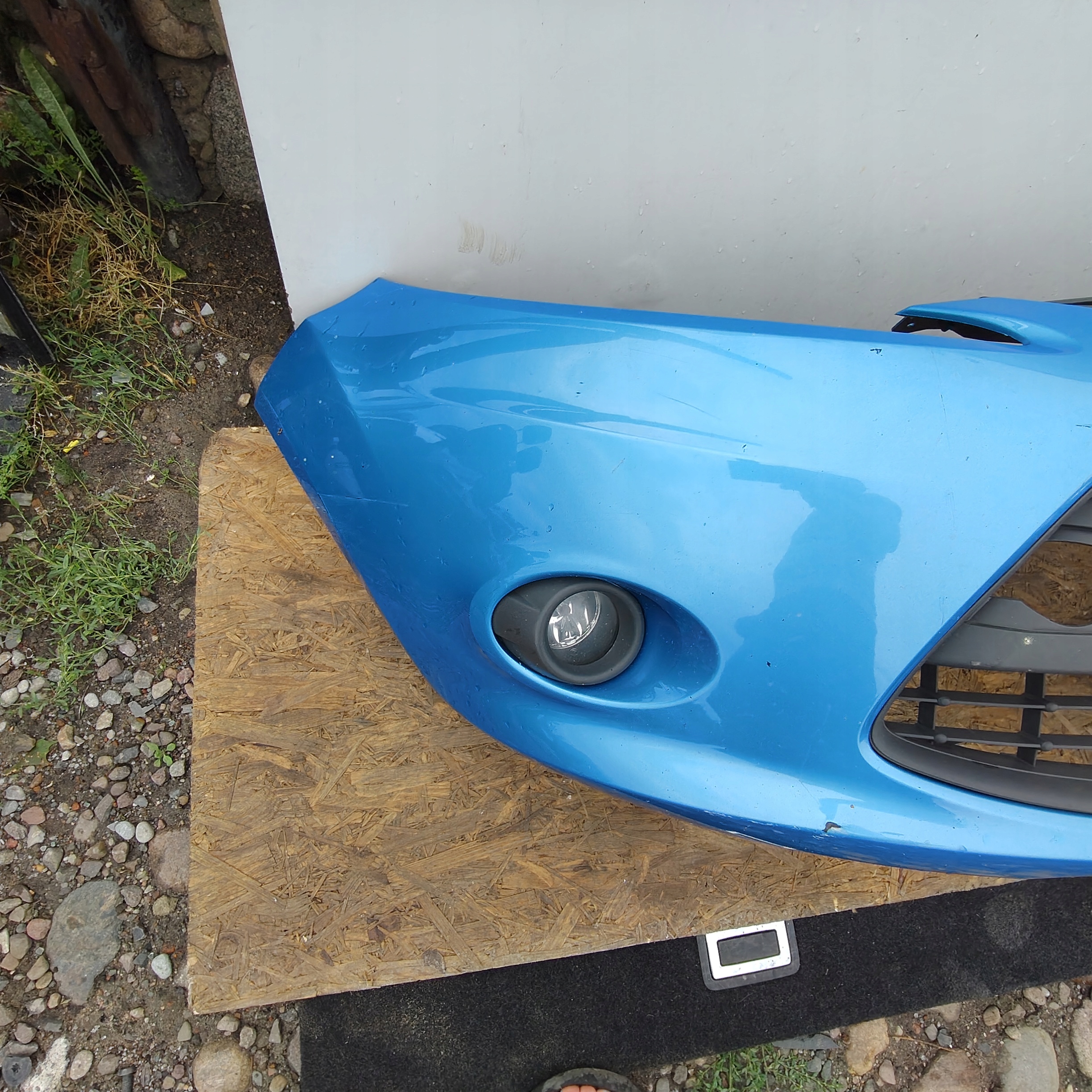 front bumper front FORD FIESTA MK7 MK-7