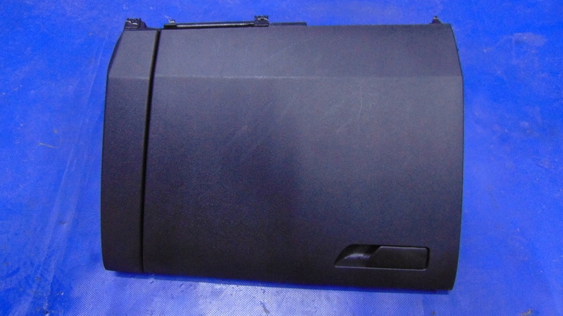 Handschuhfach EUROPA LEON CUPRA IV 20-26R