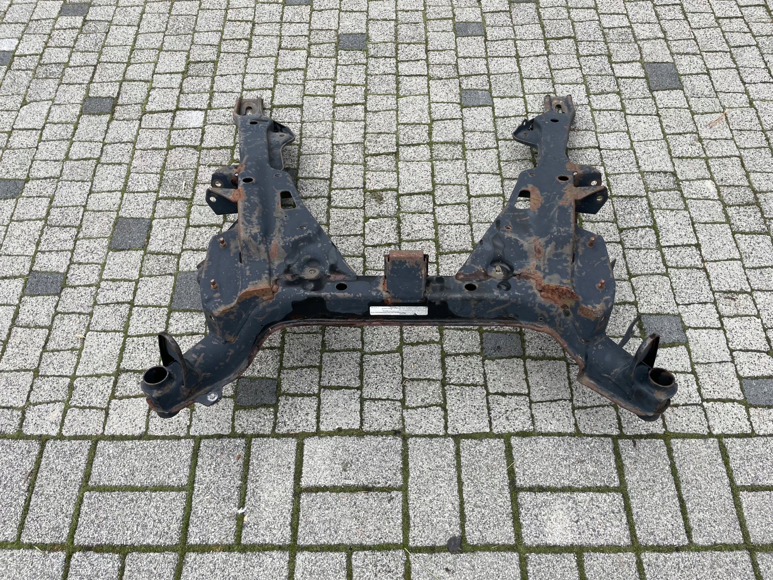 BMW E60 E61 XD XDRIVE axle beam subframe sider front EU