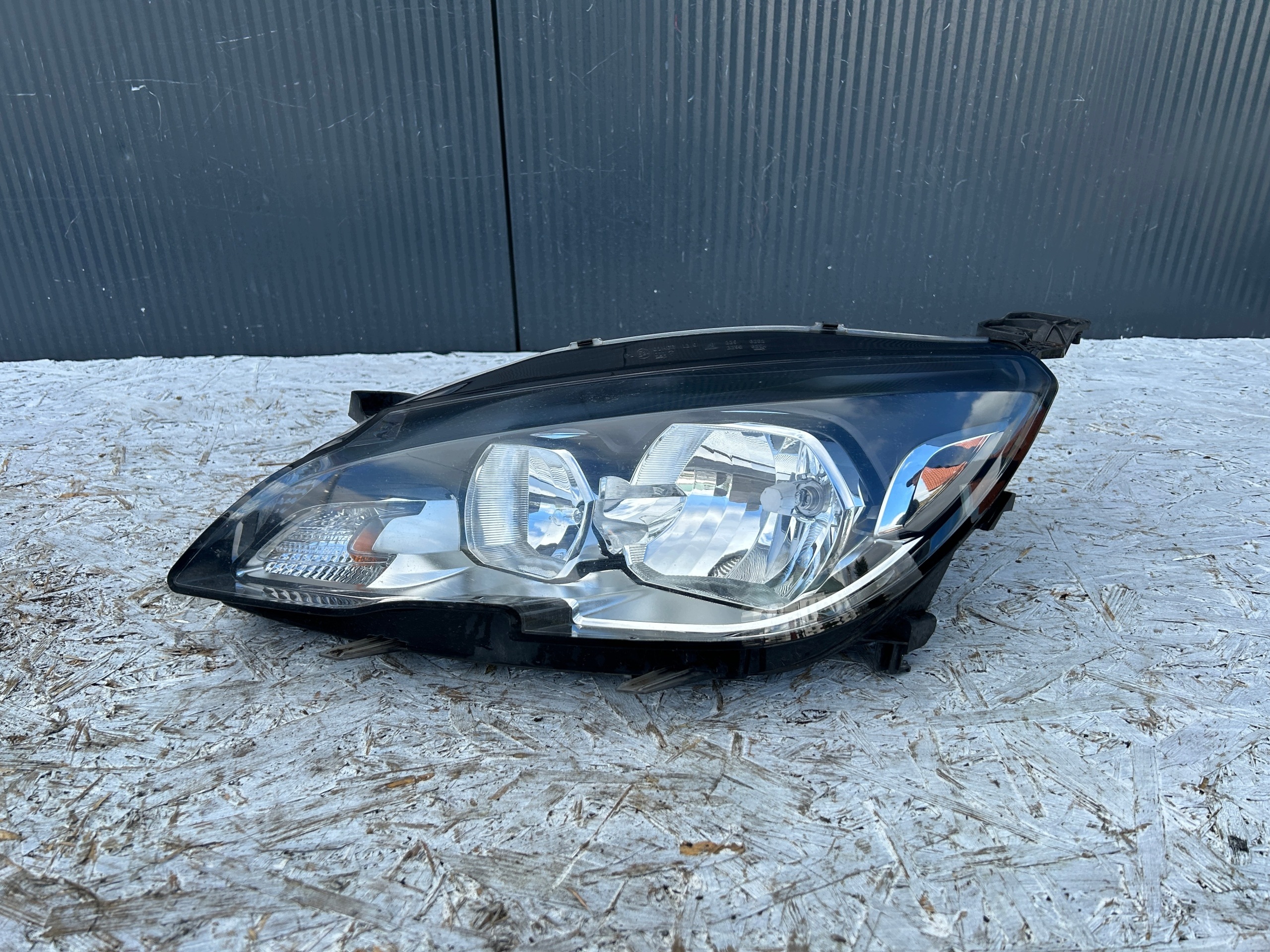 light left front front PEUGEOT 308 II T9 13- 9677523080 EUROPA