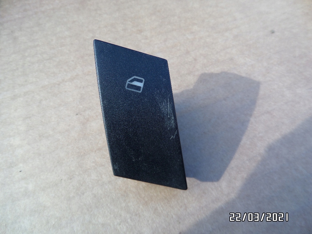 switch lifting windows SEAT IBIZA III 6L095