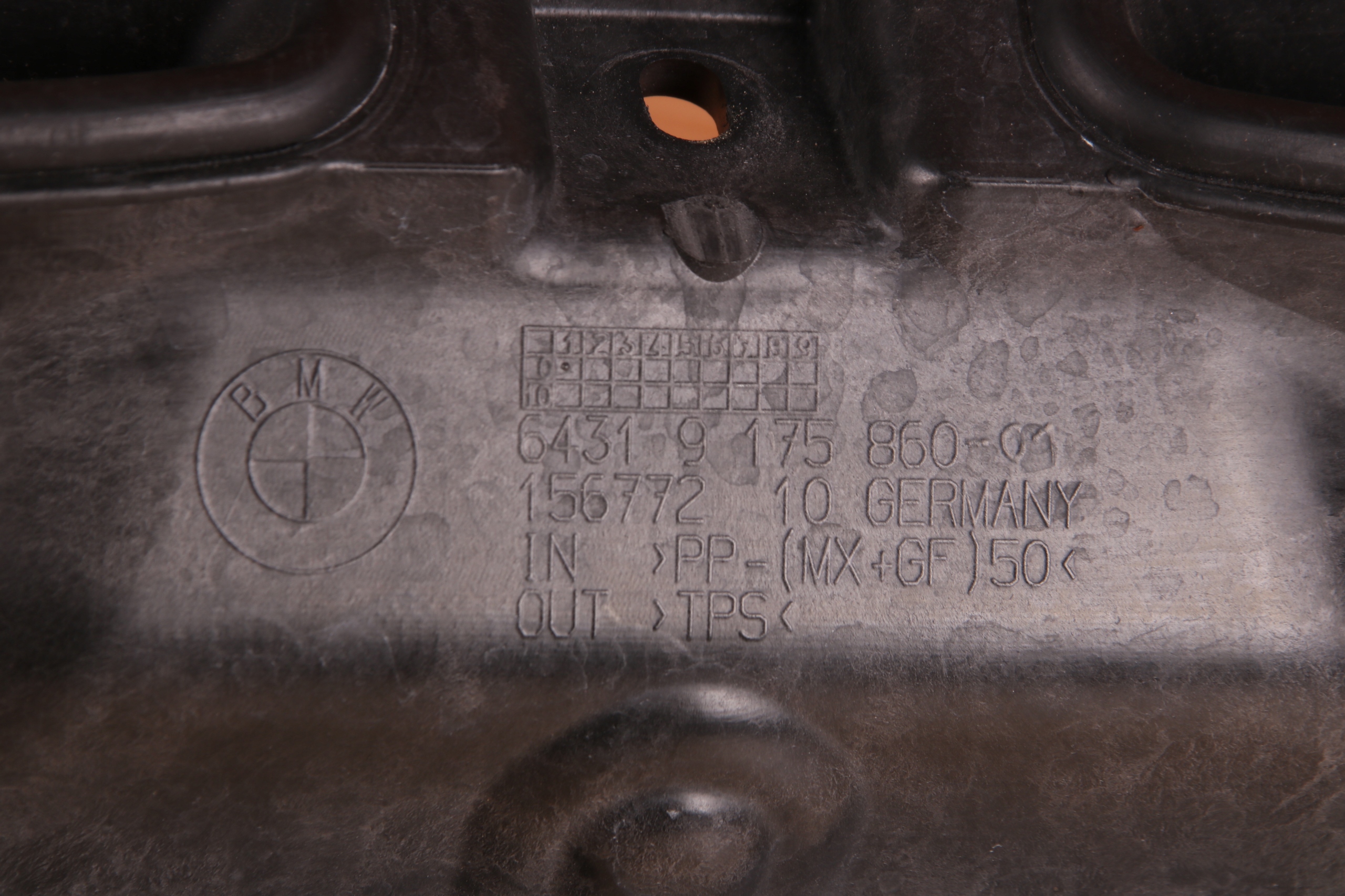 BMW E81 E87 E90 E91 E92 X1 E84 cover under the window SCIANA GRODZIOWA 9175860