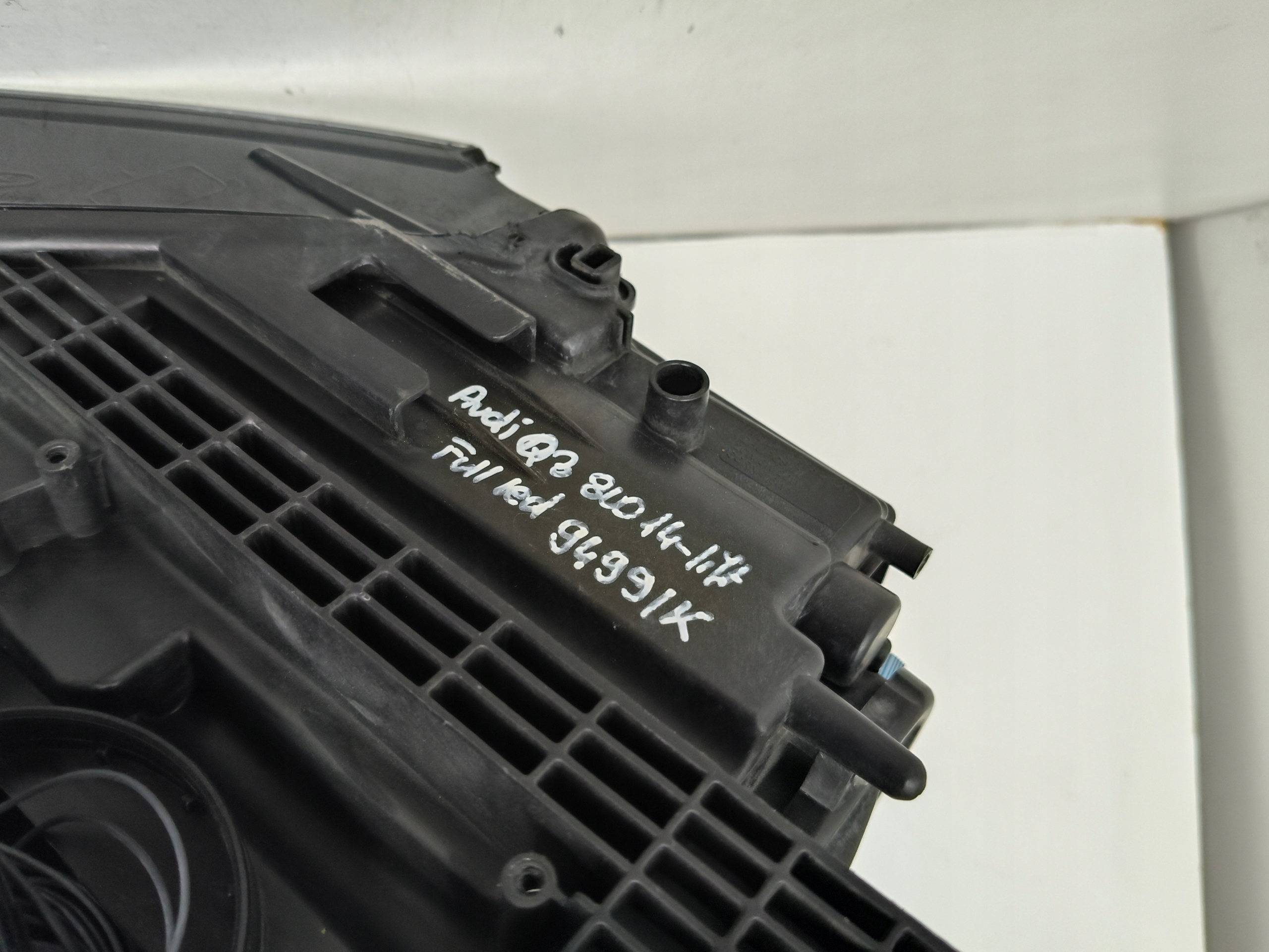 light left REFLEKTOR AUDI Q3 8U 8U0 14- LIFT FULL LED