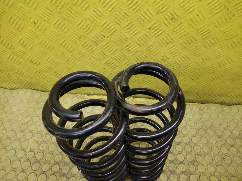VW PASSAT B6 sedan springs springing rear part