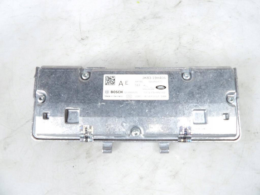 KAMERA windows front JAGUAR XE JK8319H406