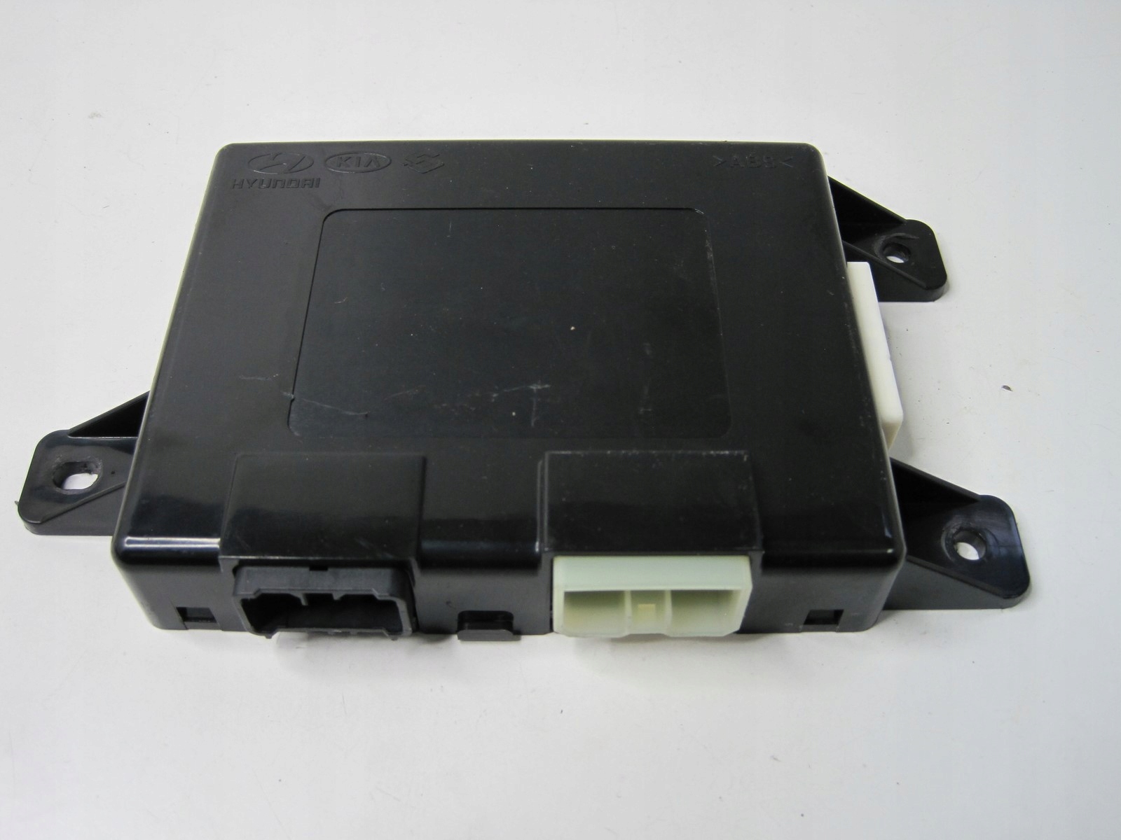 Moduł sterownik fotela Hyundai Santa Fe IV 95450-S1000