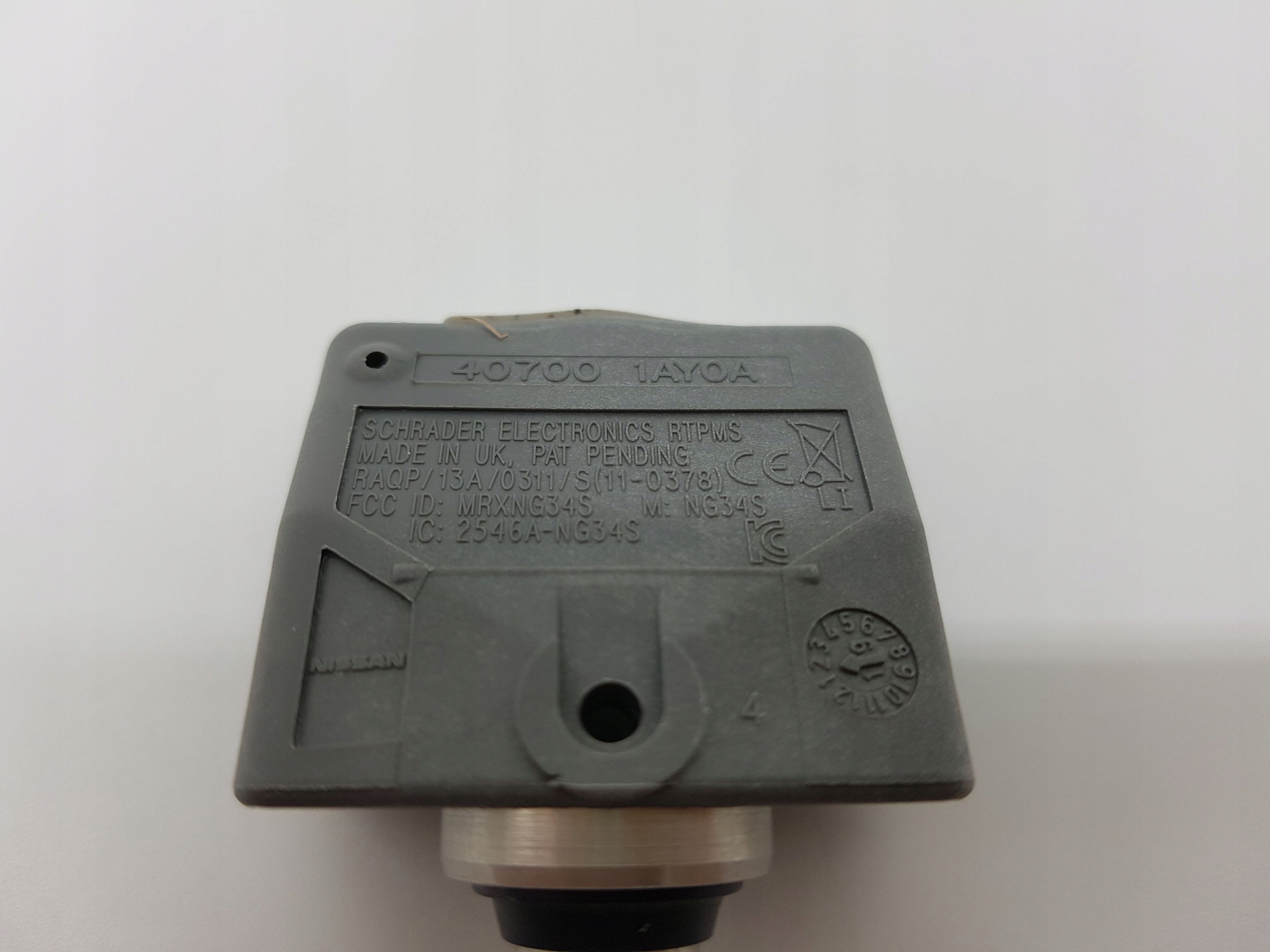 CZUJNIK CISNIENIA OPON RENAULT KOLEOS 407001AY0A Car type Passenger cars