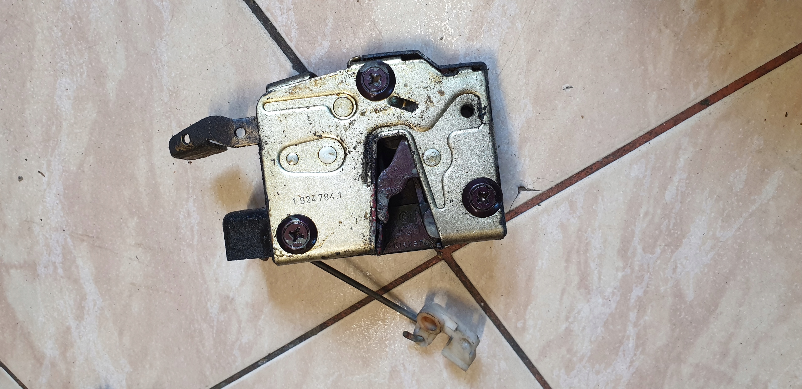 lock Z door PRAWYCH BMW 3 E30 2D original
