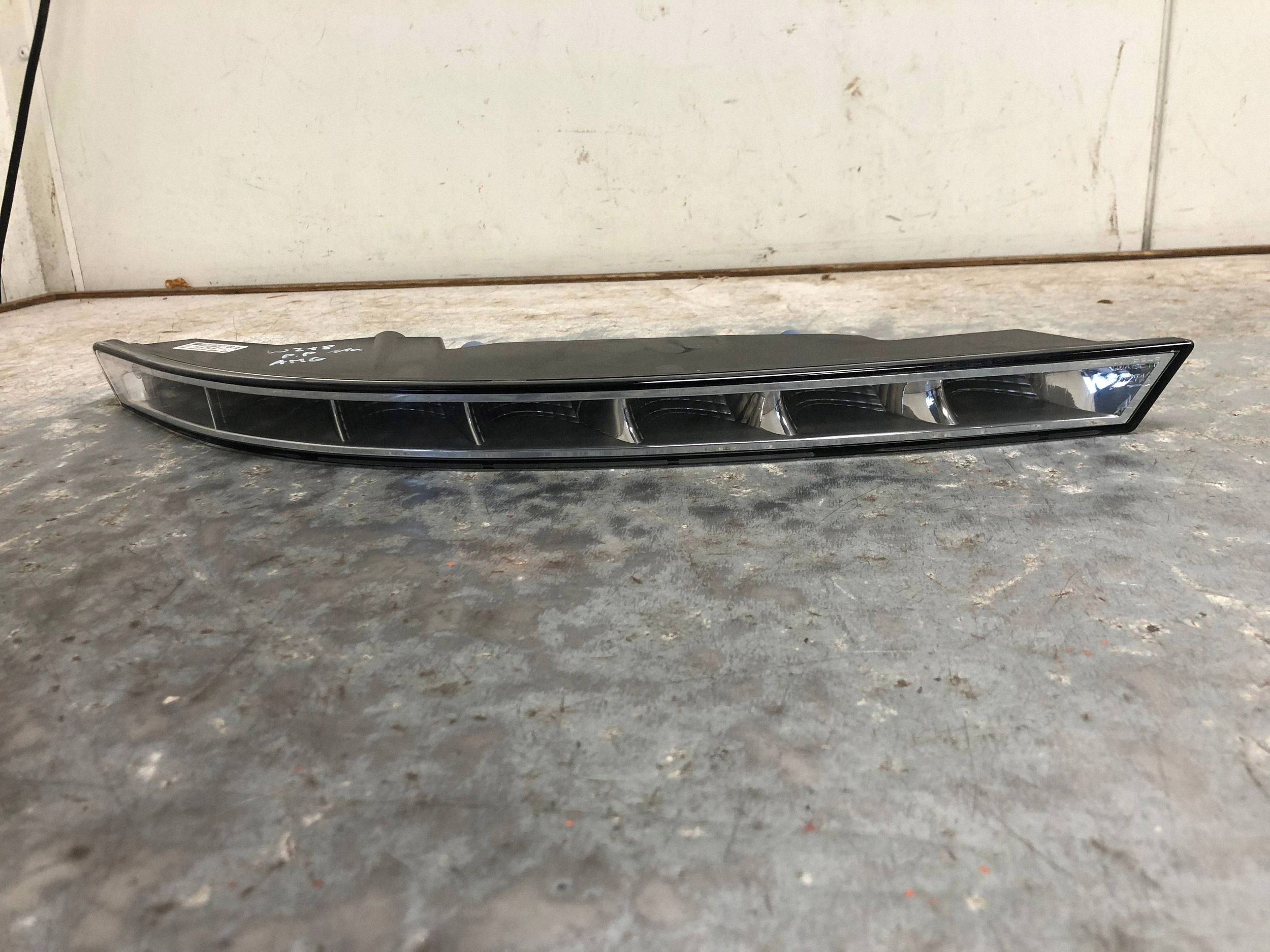 light DRL LED right front MERCEDES W218 C218 AMG A2188200256