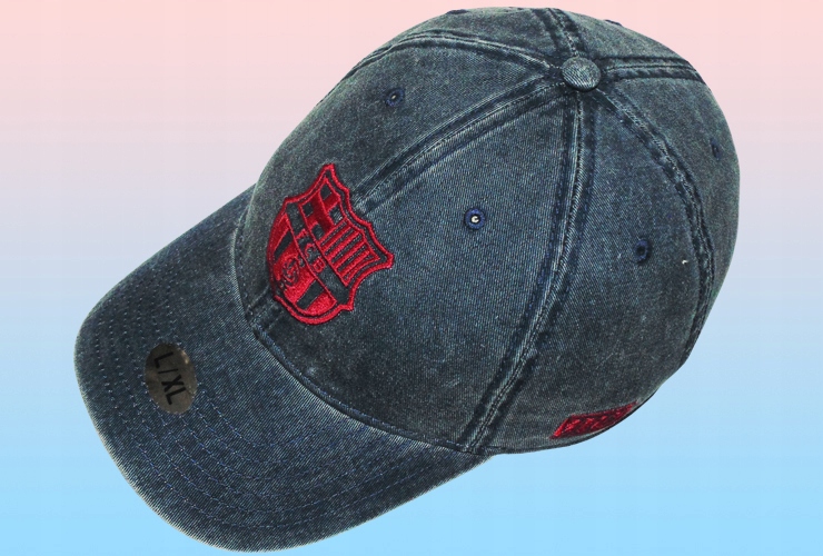 CZAPKA Z DASZKIEM FC BARCELONA MĘSKA STONE BLUE Marka inny