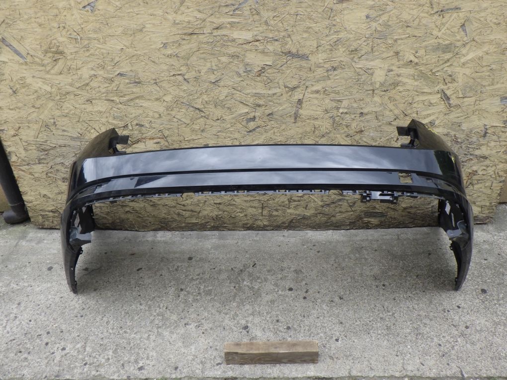 SKODA SUPERB III KOMBI 3V9 bumper rear