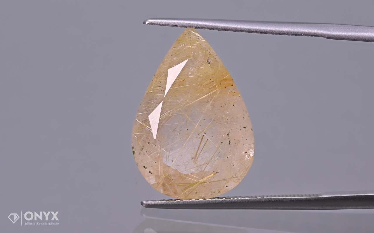 Křemen s rutilem fazetovaná slza 19,5x13,5 mm