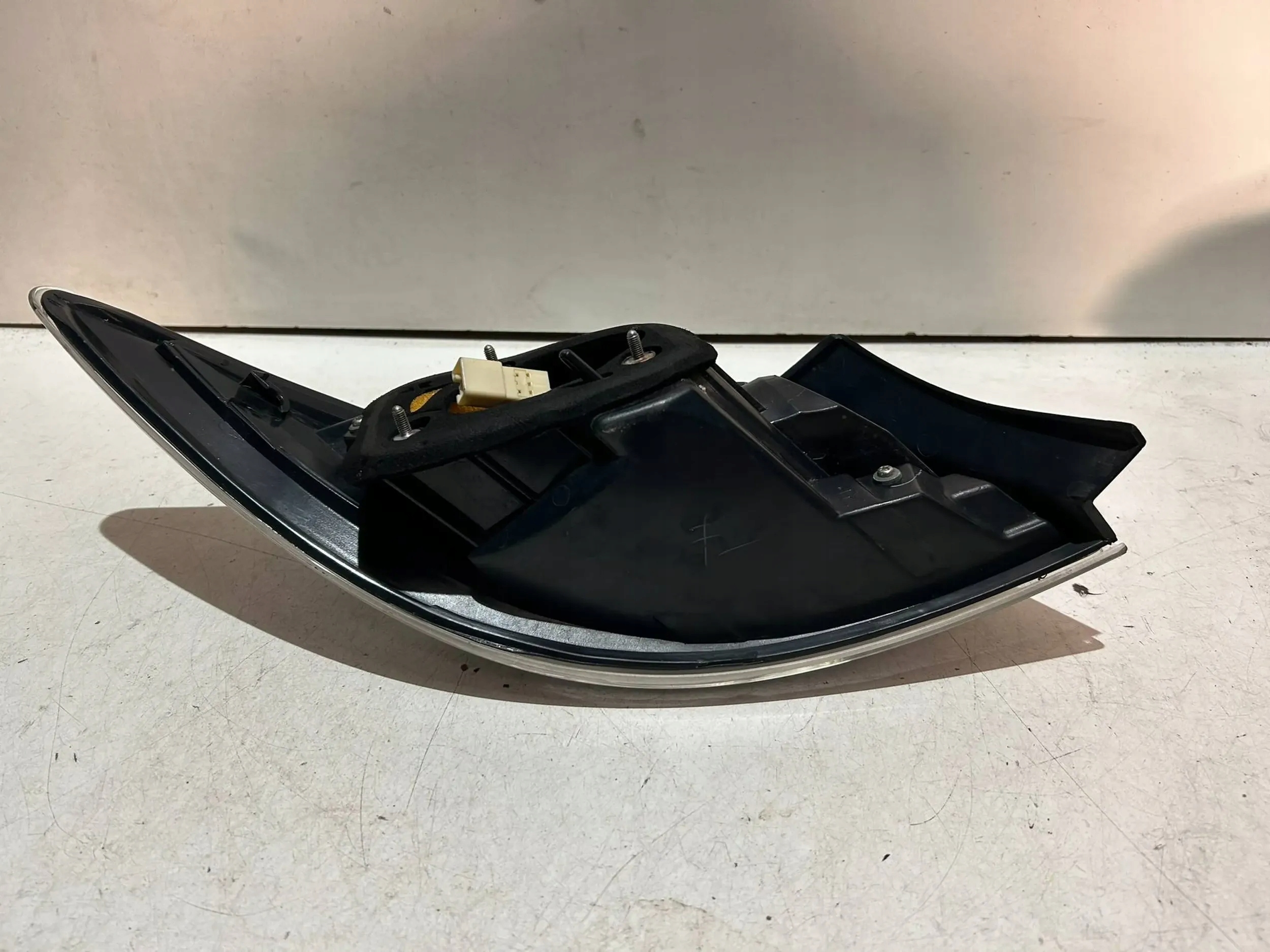 Lampa tył prawy Mazda 6 2010 Numer katalogowy części GS1L51150