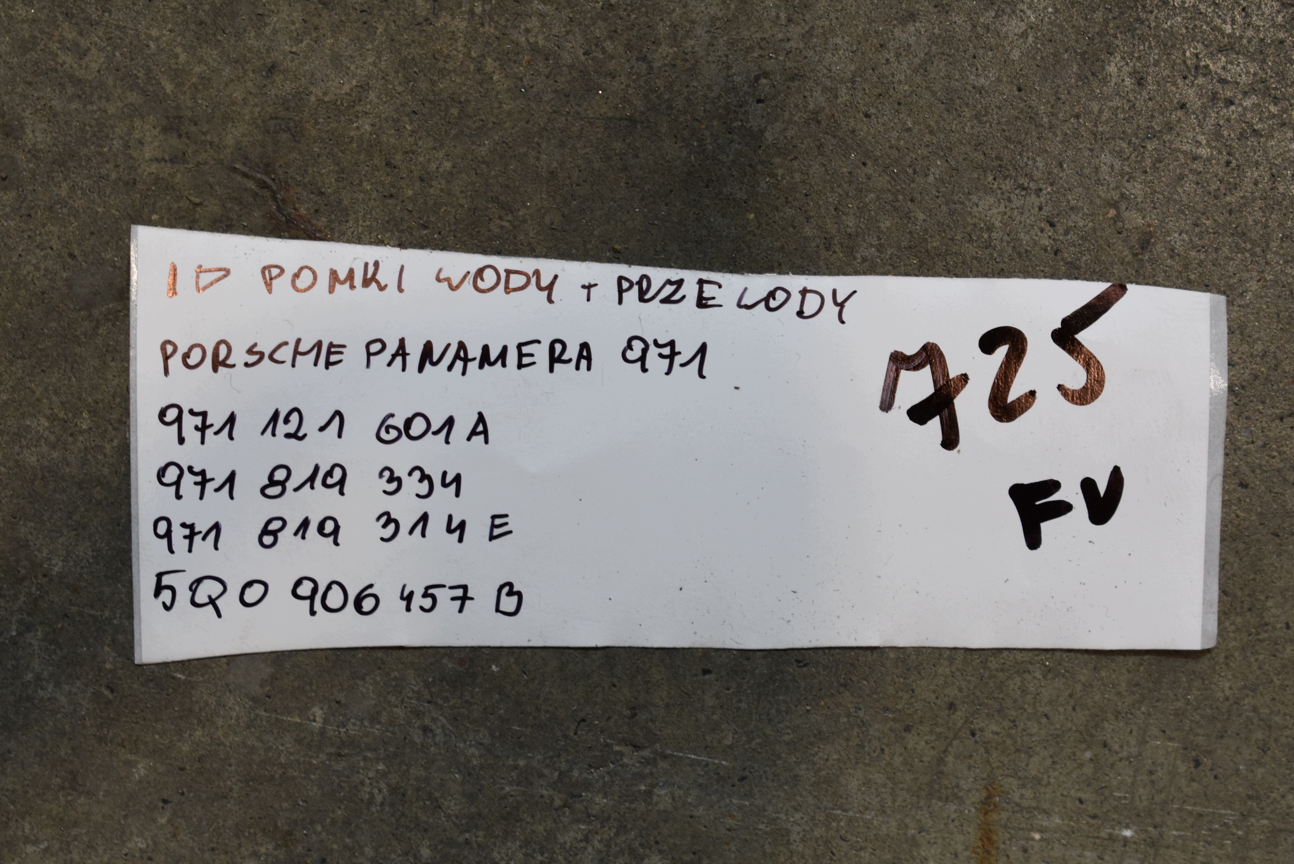 IDEALNE POMPKI vode + crijeva PORSCHE PANAMERA 971 1
