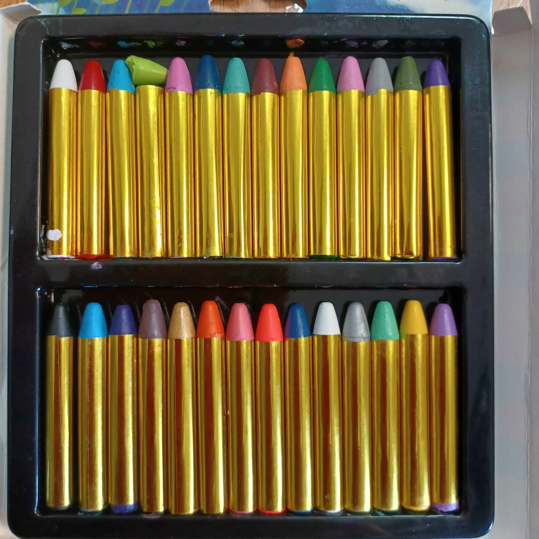 Kredki do malowania twarzy 28 kolorów Rodzaj do malowania twarzy