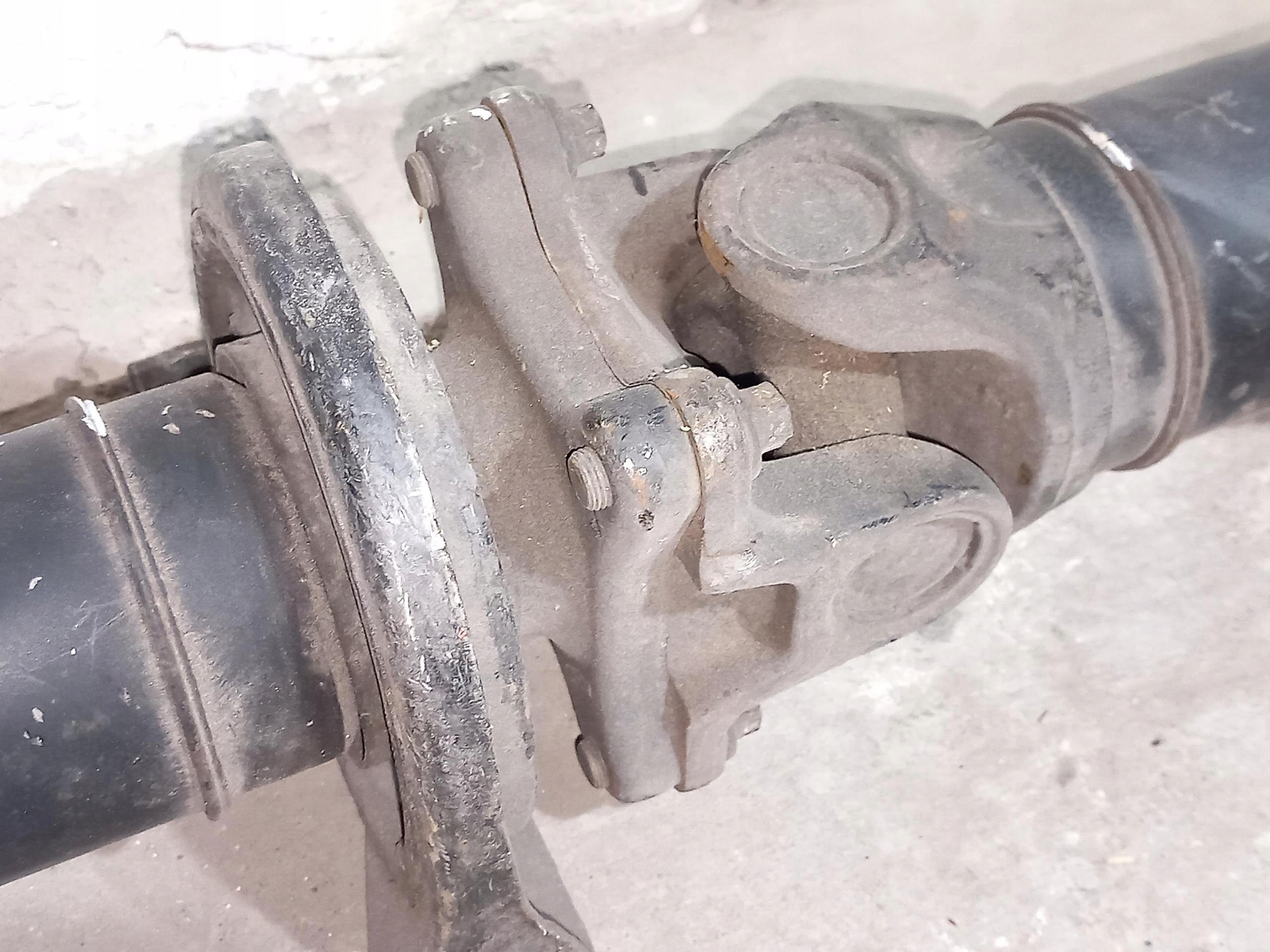 cardan MERCEDES SPRINTER W906 2.2 CDI A9064101306 06-16