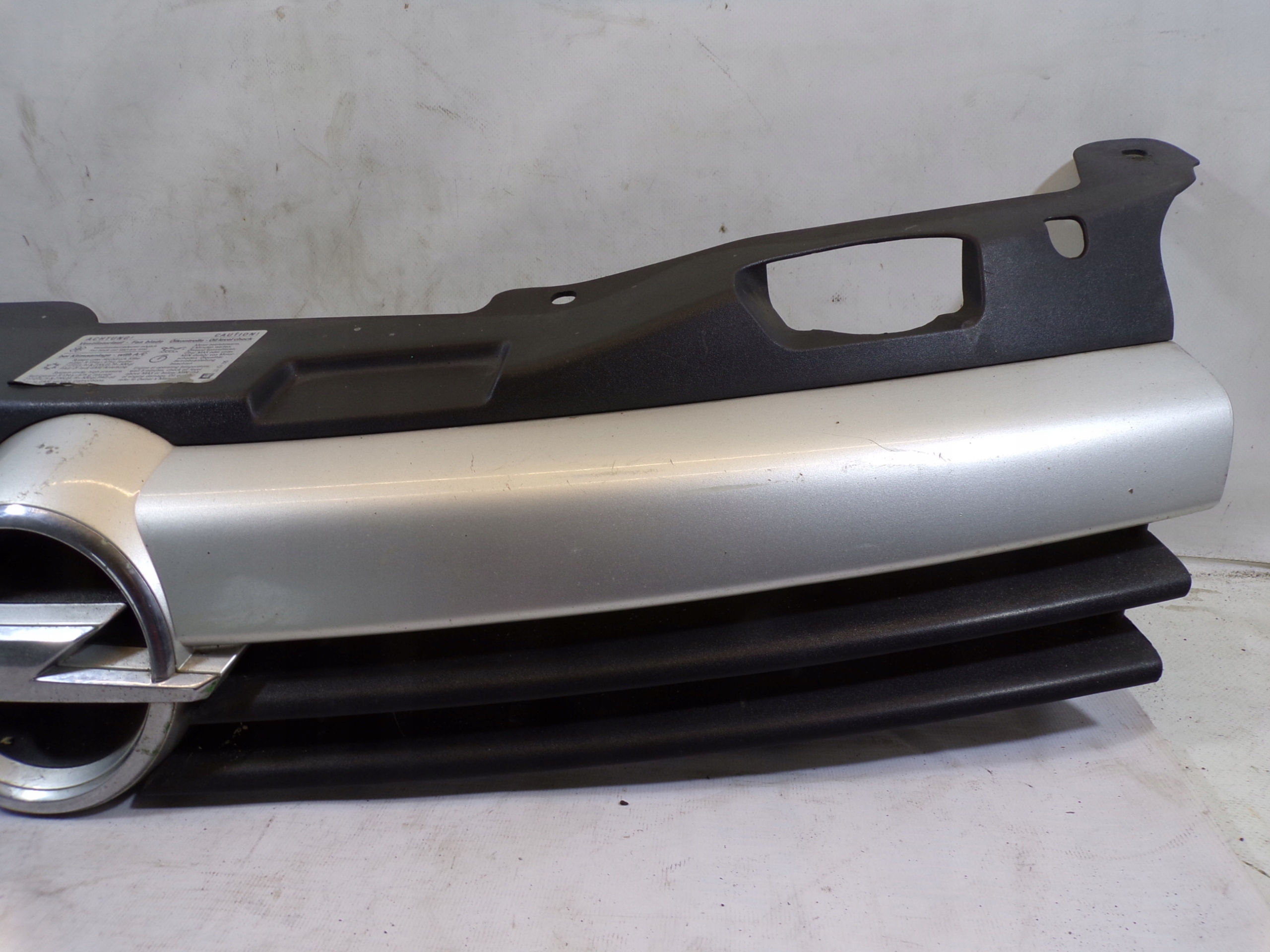 grill grille radiator OPEL ASTRA H