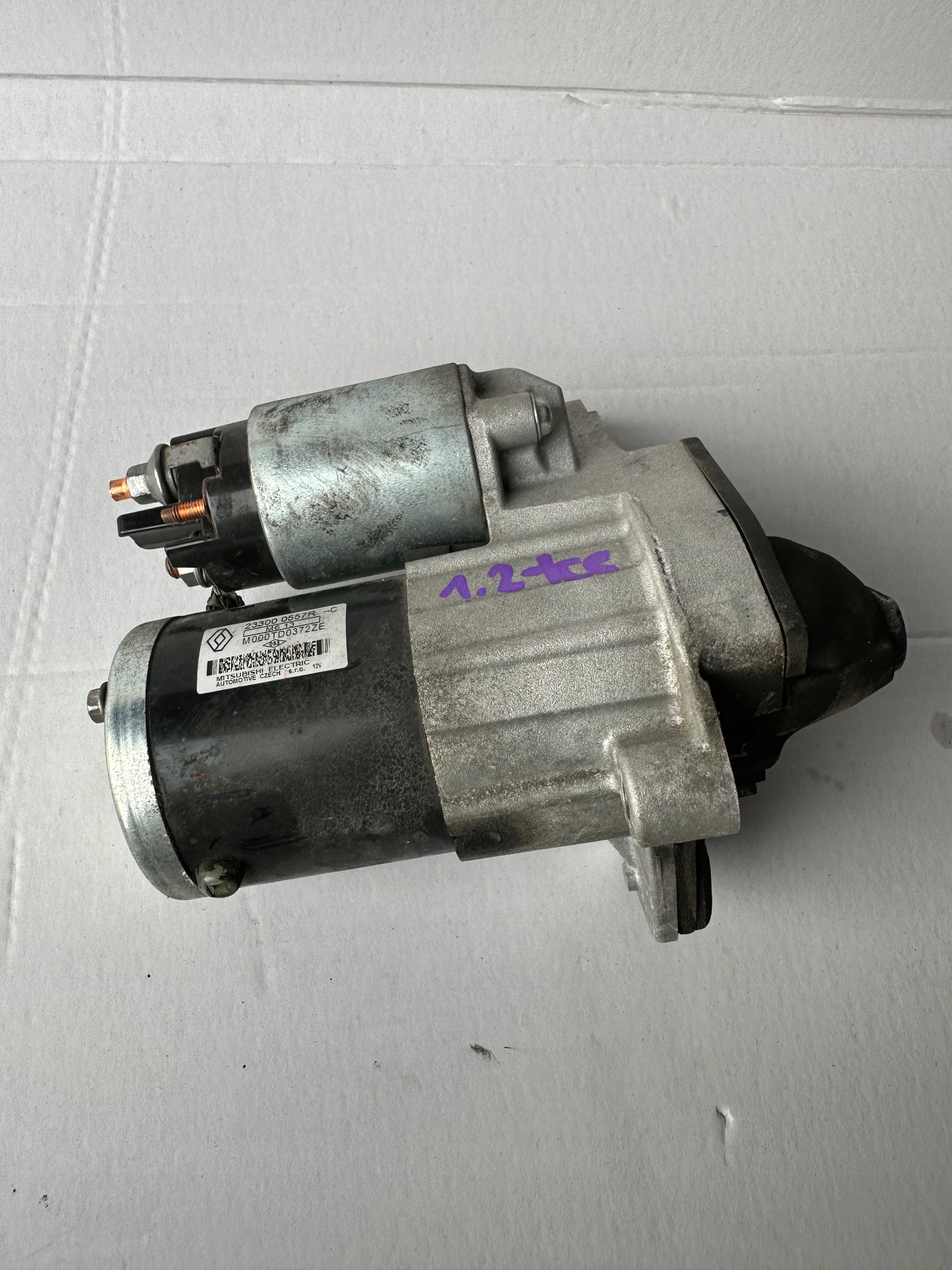 SCENIC IV стартер 1,2 TCE 233000557R