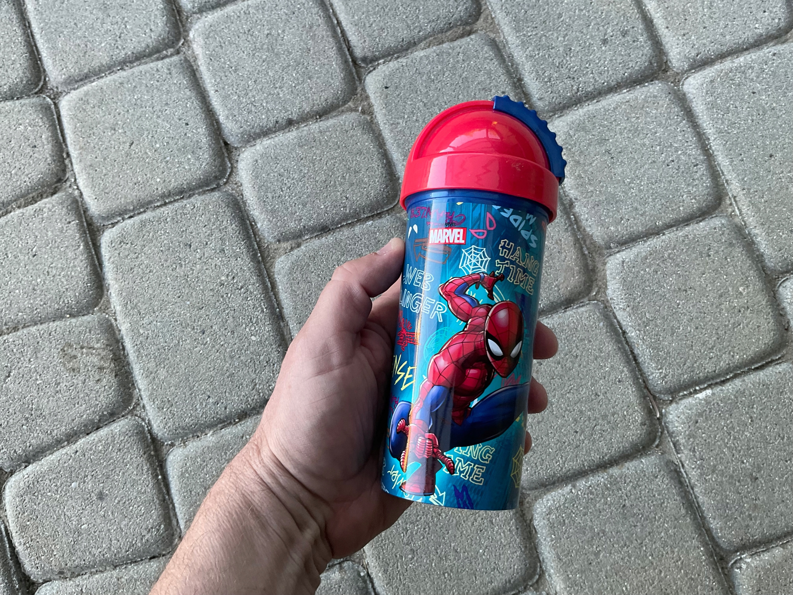 BIDON BUTELKA SPIDERMAN z RURKĄ ZE SŁOMKĄ KUBEK DLA DZIECI 350ml OLDMAN Marka inna