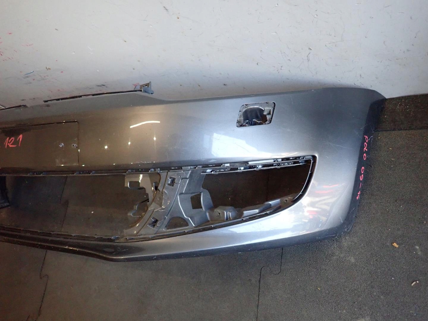 bumper front front VW POLO V 2009-2014 6R0807221