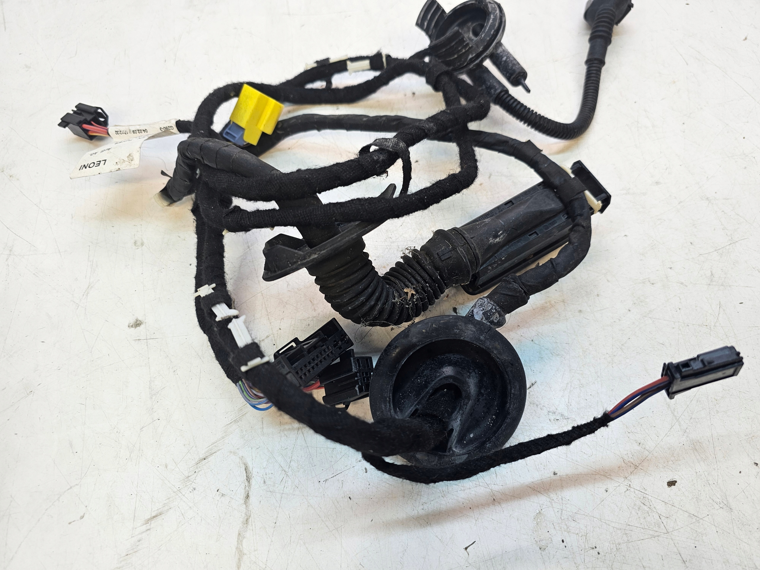 bundle door left front AUDI Q5 8R0971029B