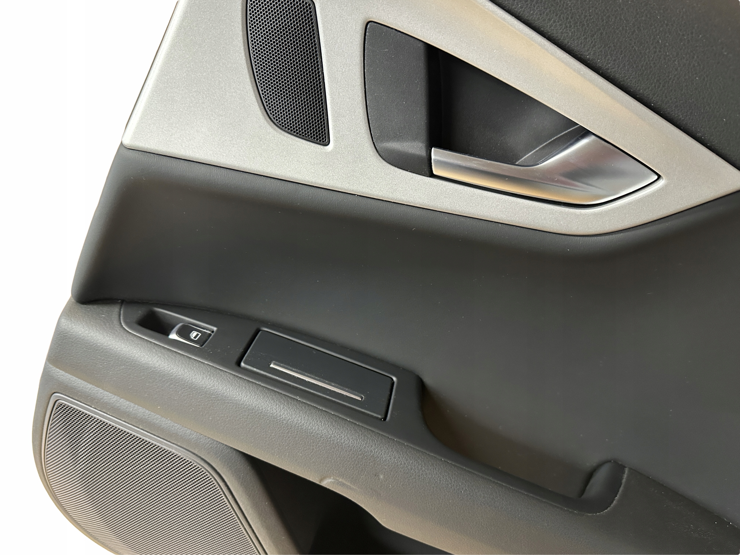 AUDI A7 4G side door right rear part leather