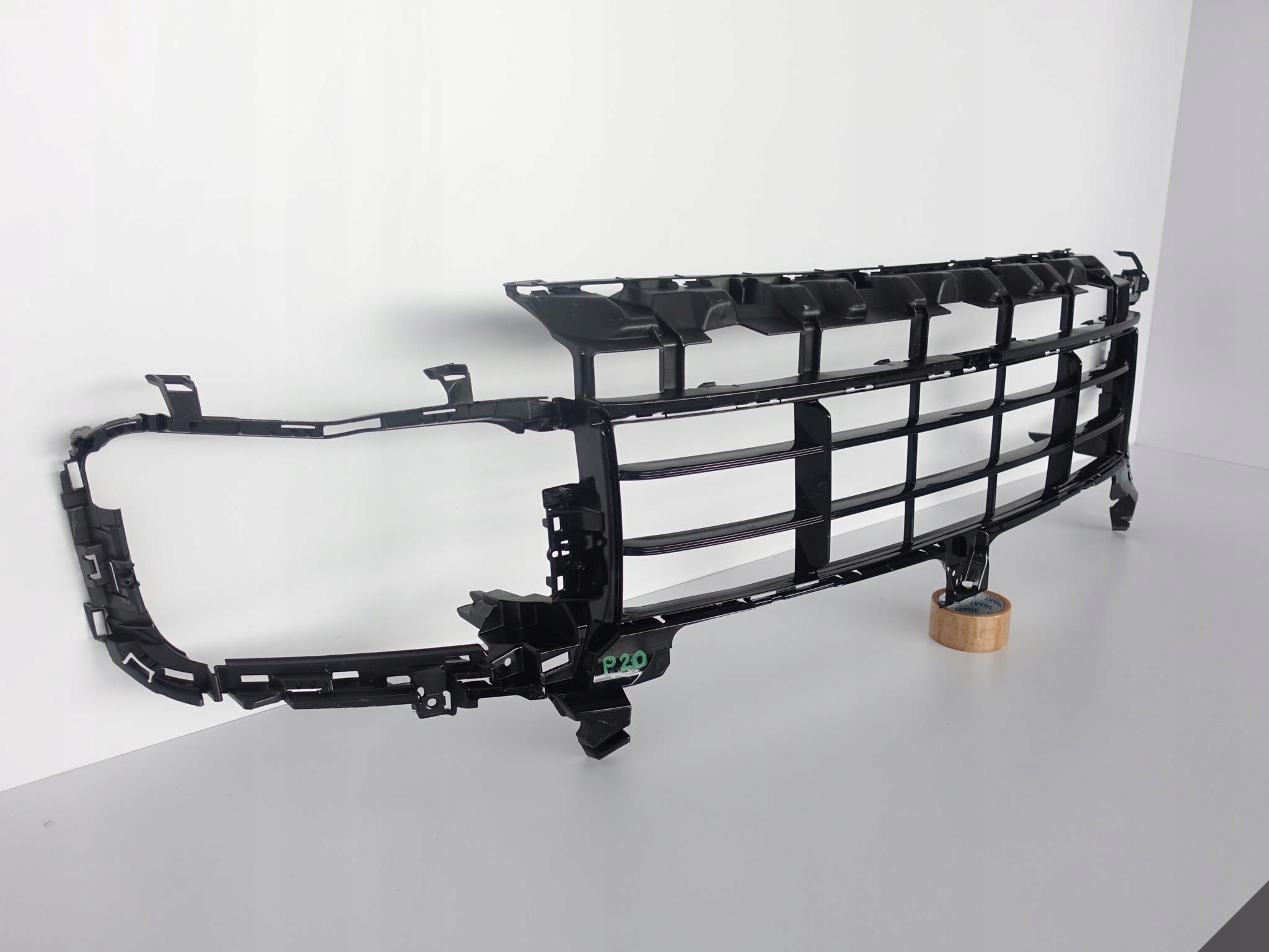PORSCHE CAYENNE 9Y0 TURBO 18-22 grid grille