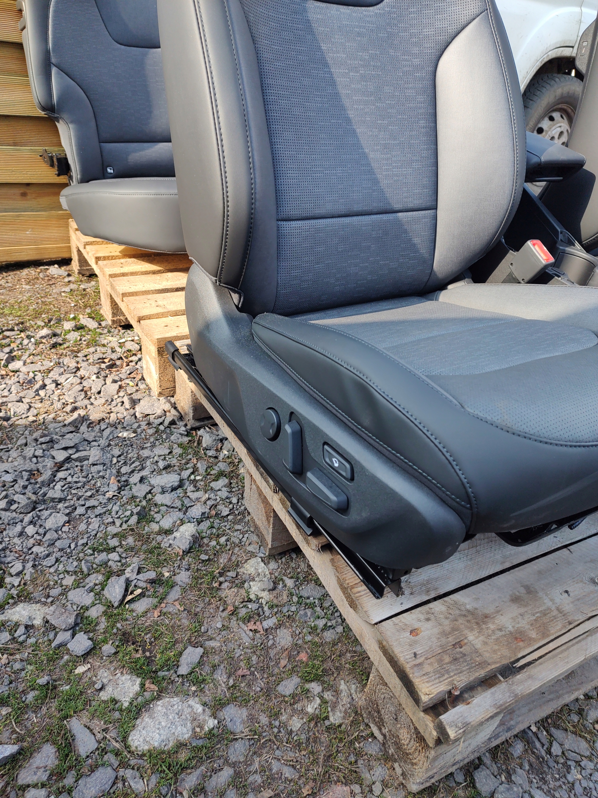 kia NIRO II 2023 комплект и