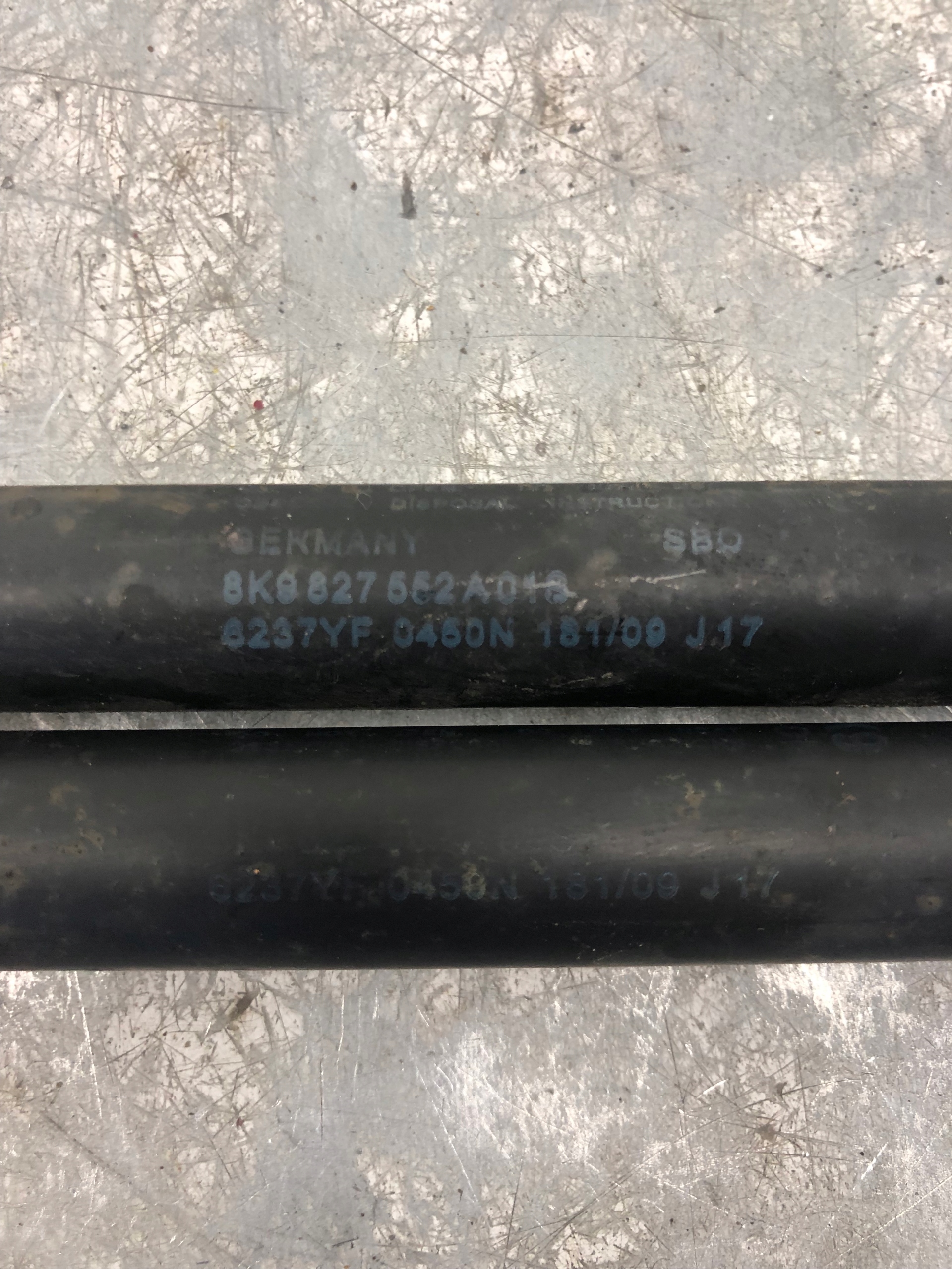 damper bonnet AUTOMATYCZNEJ AUDI A4 B8 KOMBI