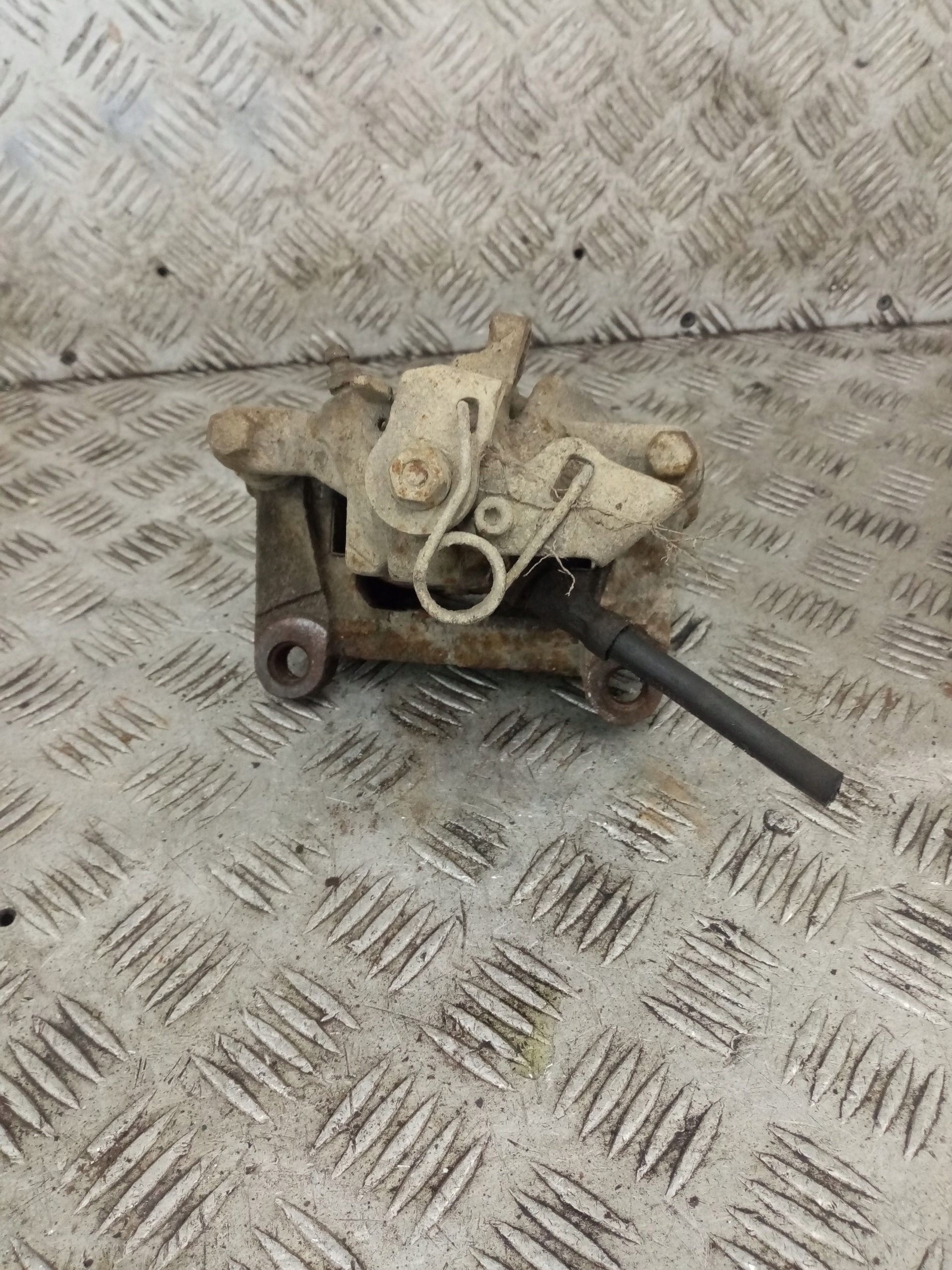 caliper brake right rear part rear VOLKSWAGEN T4 1.9 TD