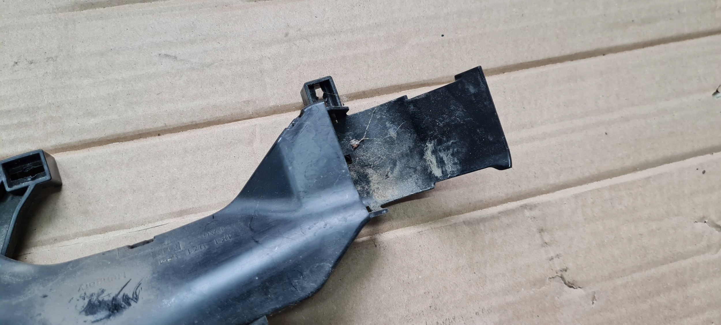 A6 C8 4K bracket holder drain 4K1971824