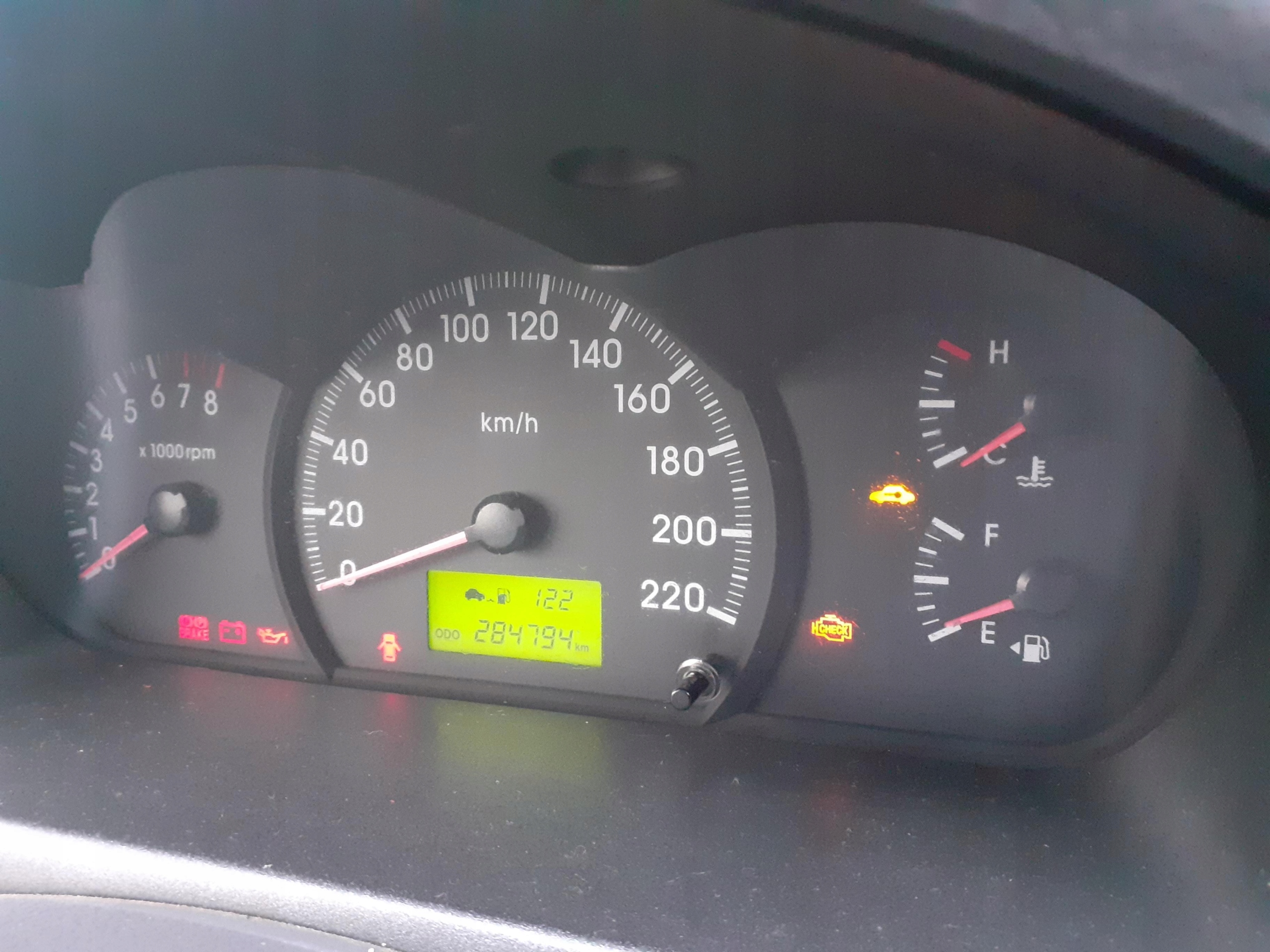 спидометр kia CERATO 1.6b 94003-2F260