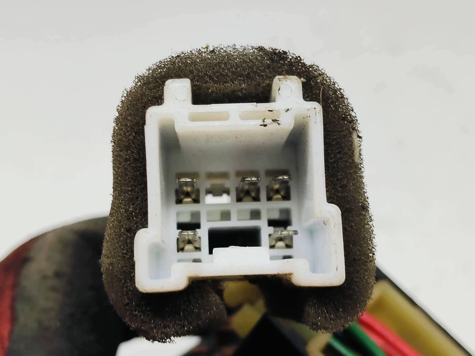 window control switch right front KIA SPORTAGE and 2.0 TD 08542-28
