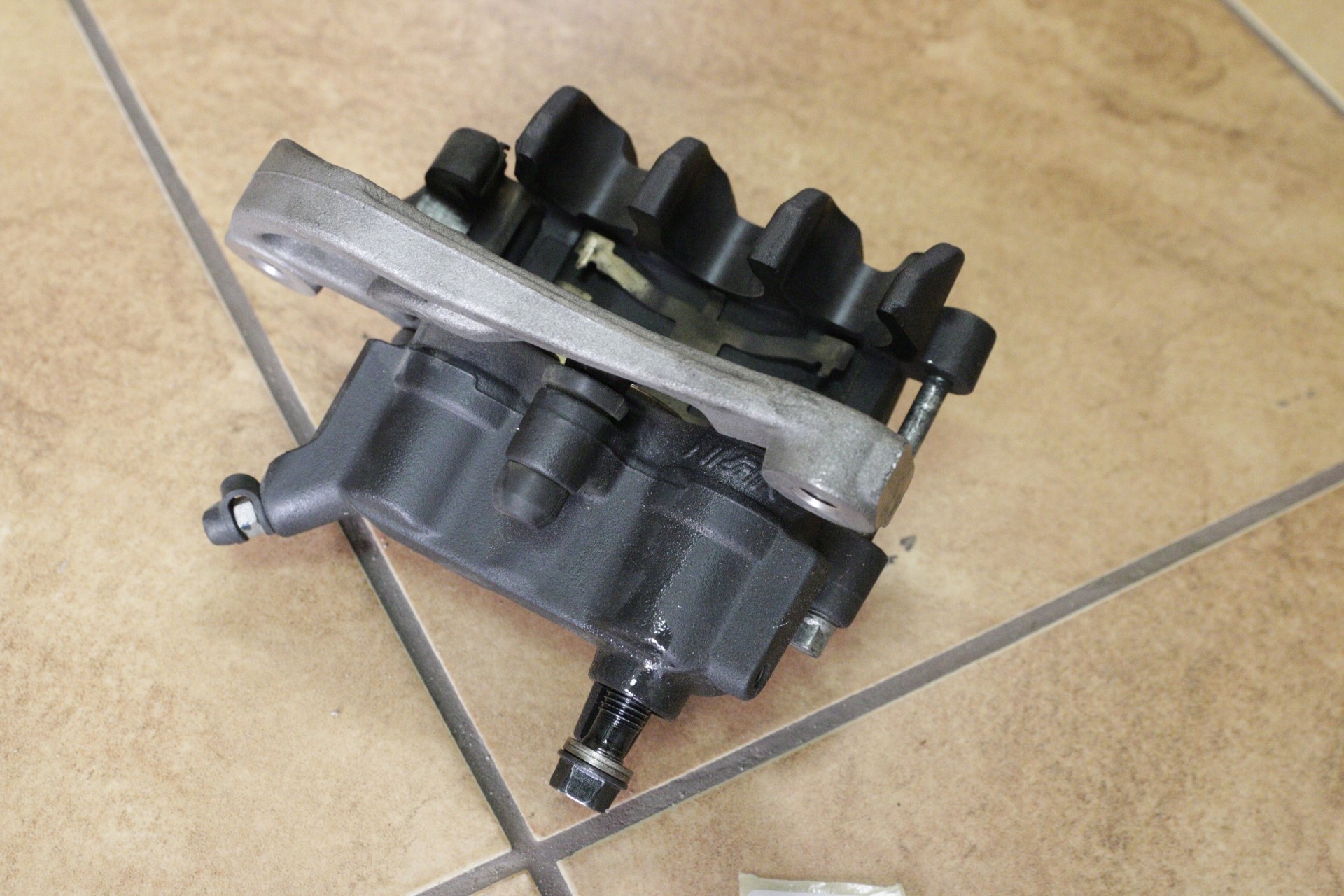 43150-MKC-A0 - Honda Goldwing 2018 + задний тормозной суппорт