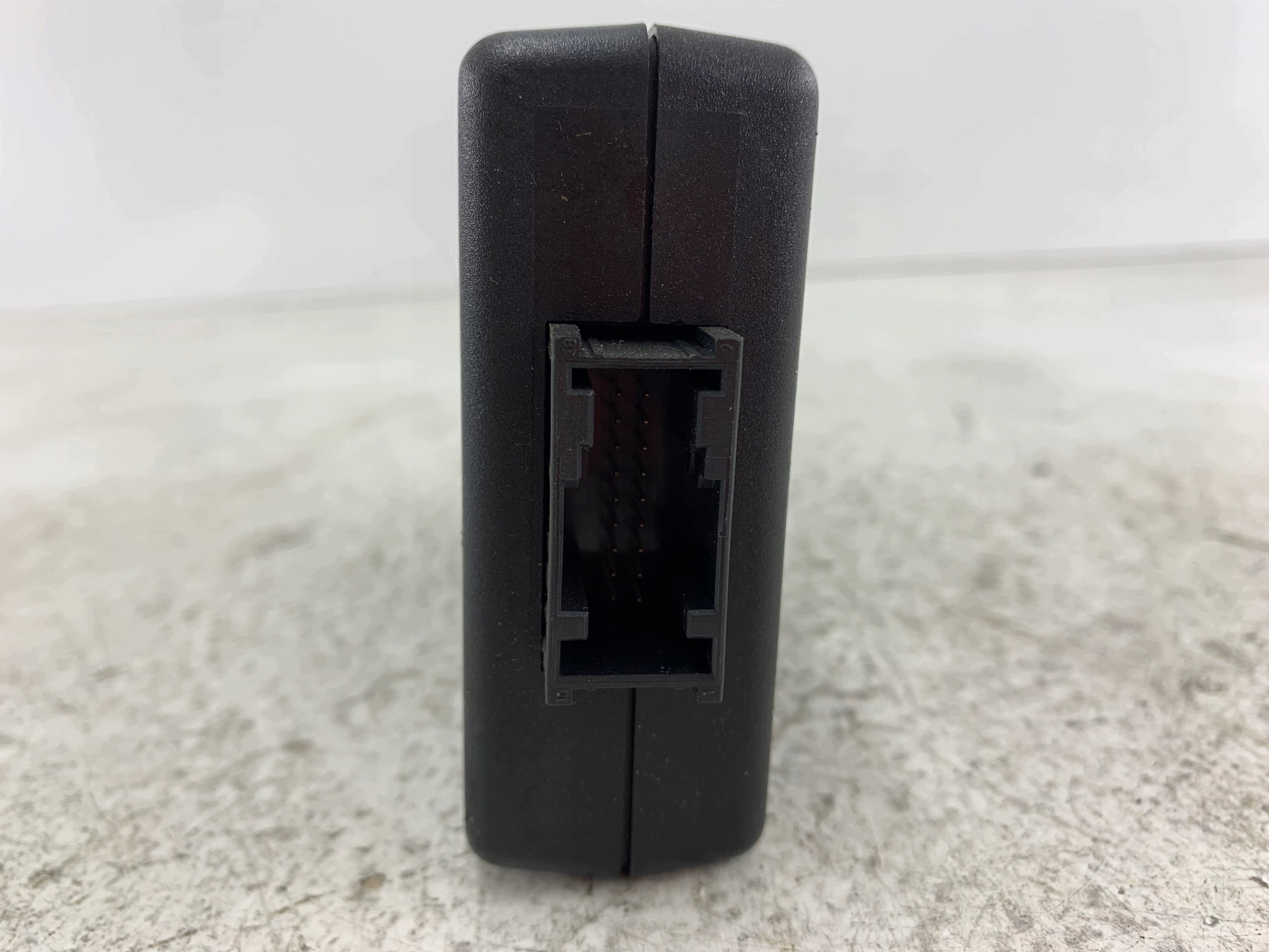 MERCEDES W211 module IPOD B67824252