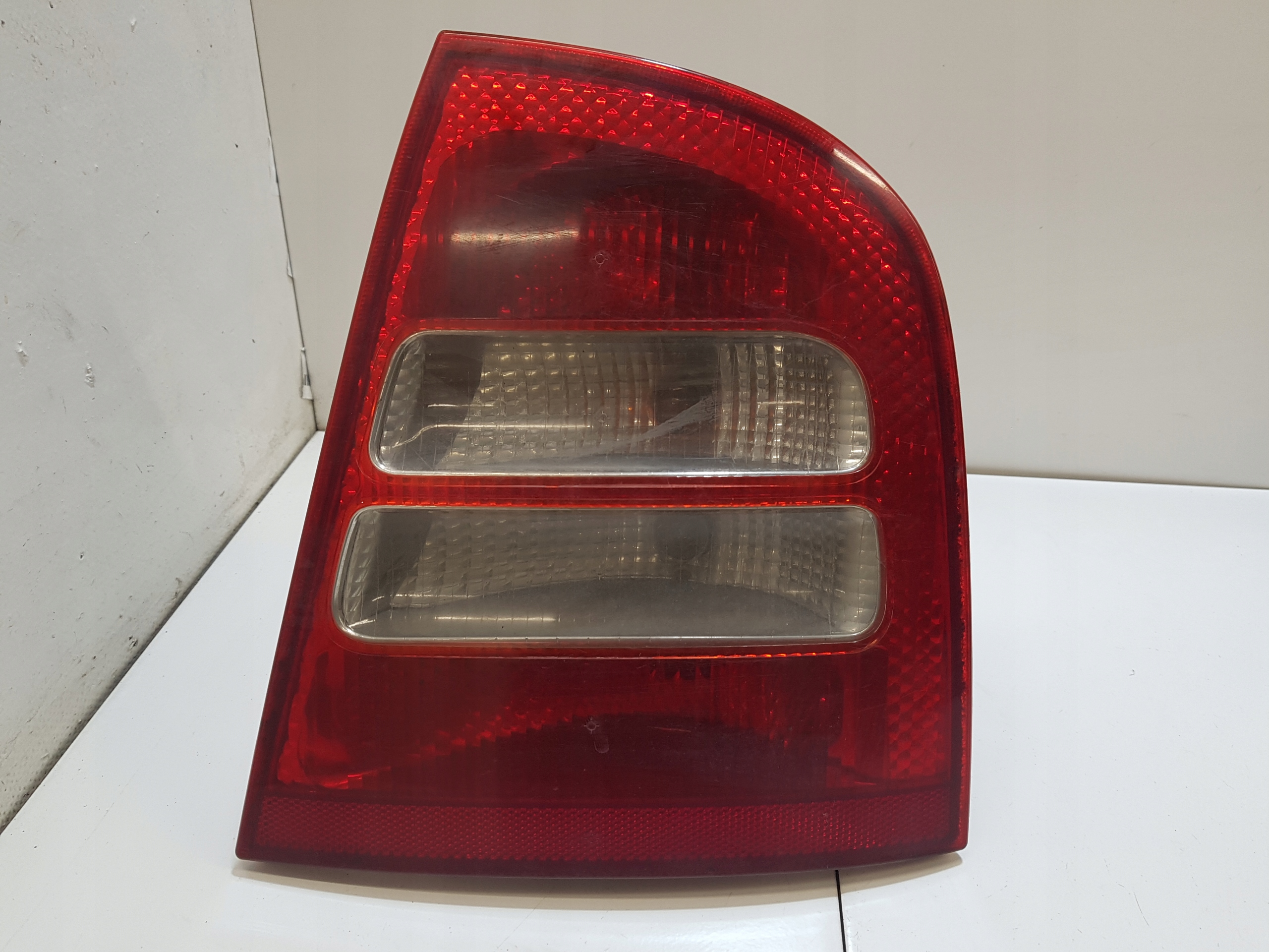 light right rear SKODA OCTAVIA 1 2000