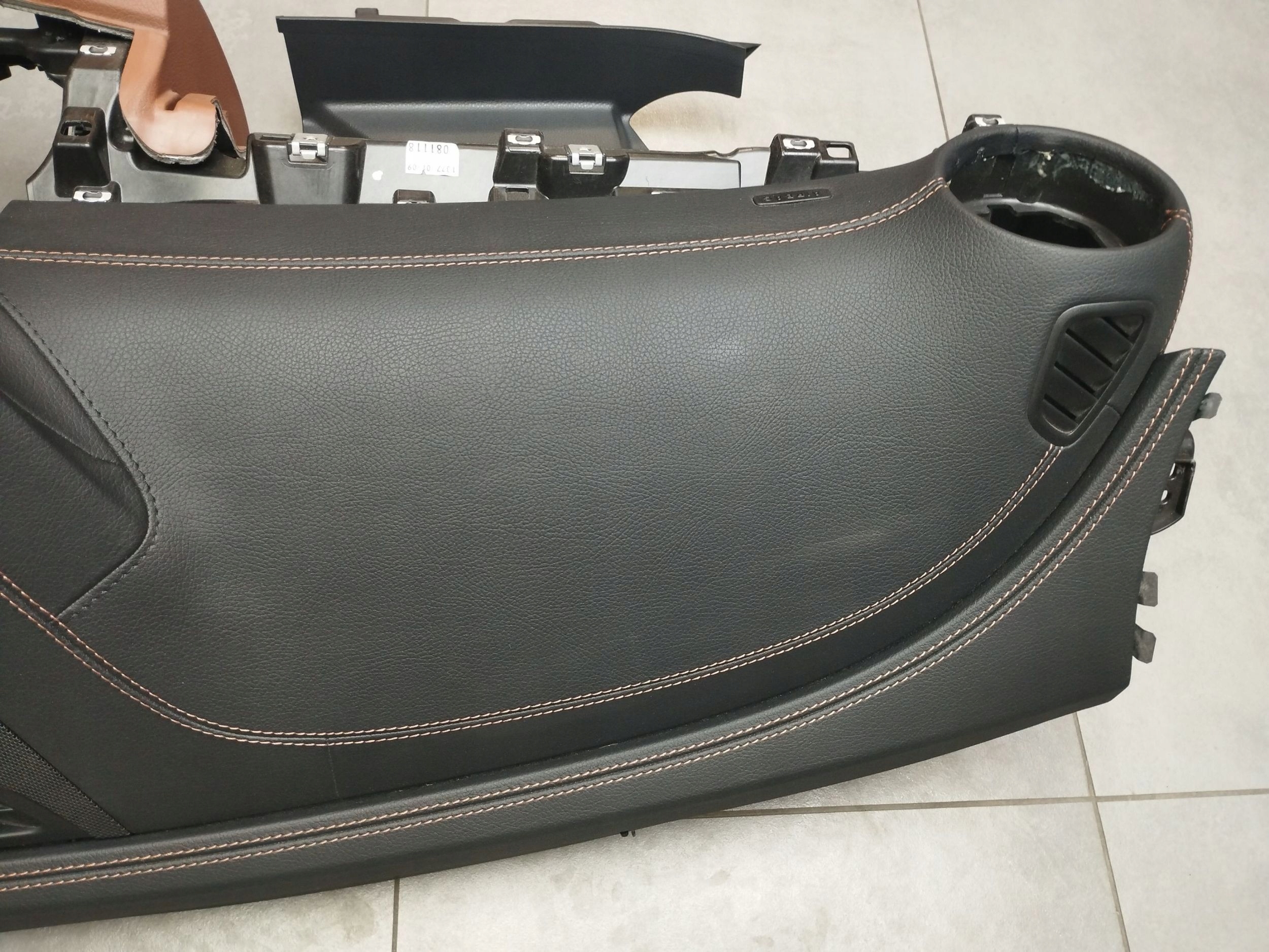 Mercedes-Benz E W213 2018 dashboard console cockpit A2136800105 UK