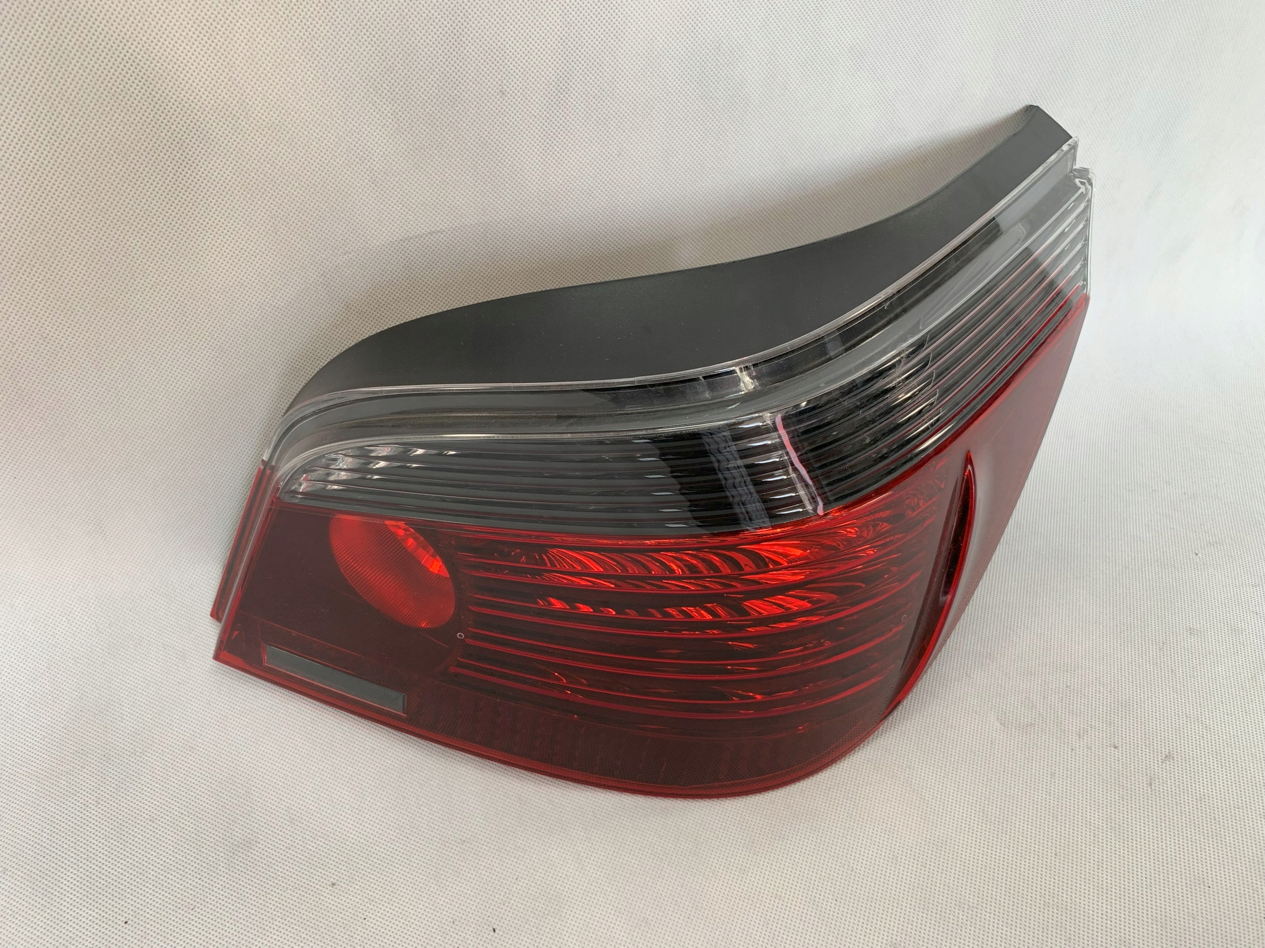 light right rear BMW 5 V E60 sedan 9EL158252-101 05.25