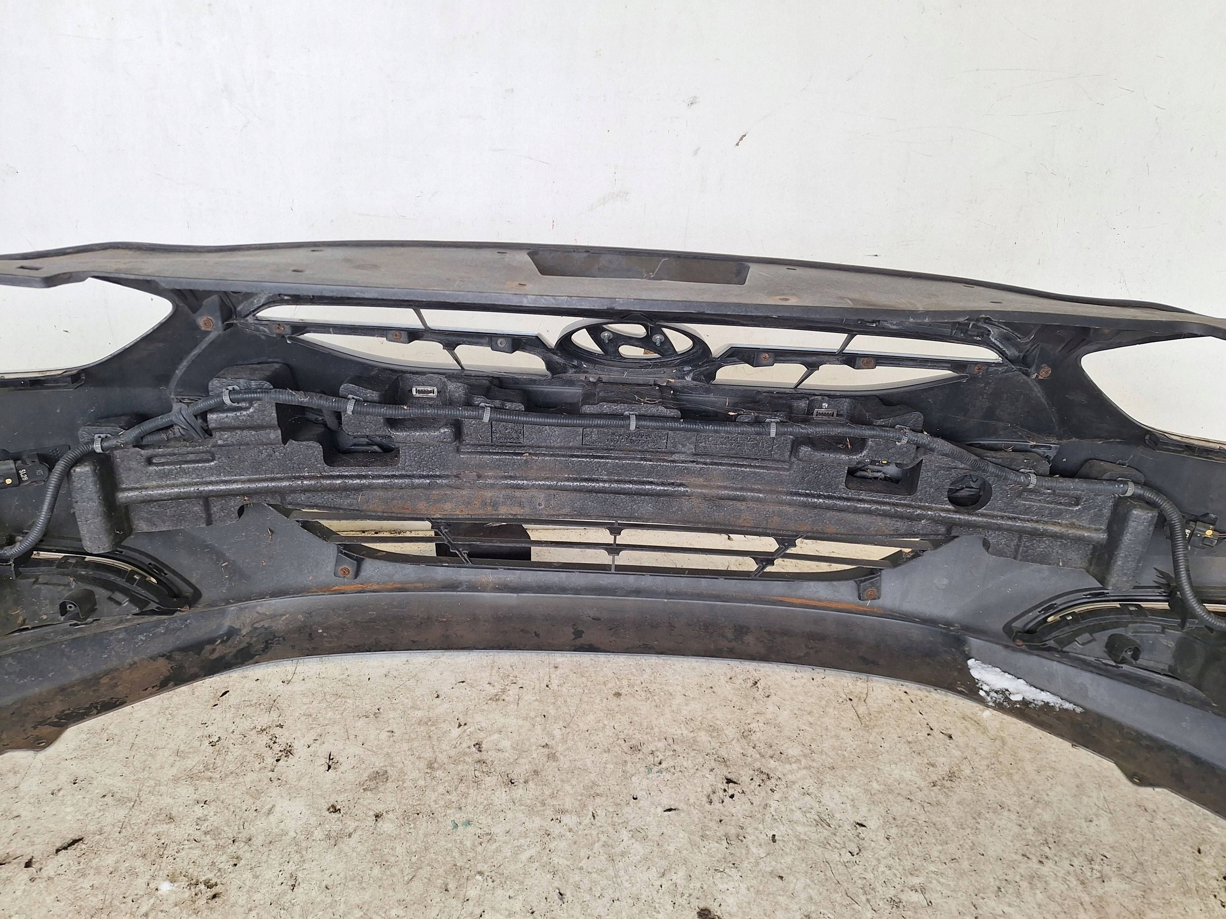 HYUNDAI I40 12-15 bumper + PDC