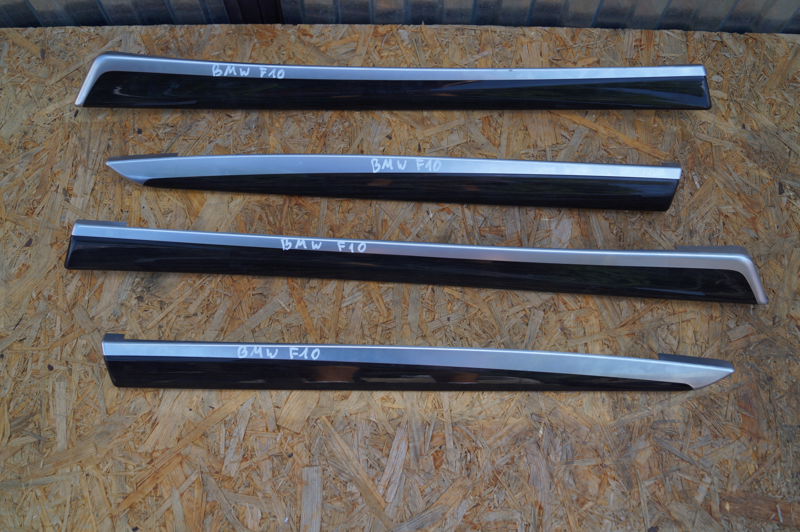 LISTWY DEKORY OZDOBNE BMW F10 FINGRAU