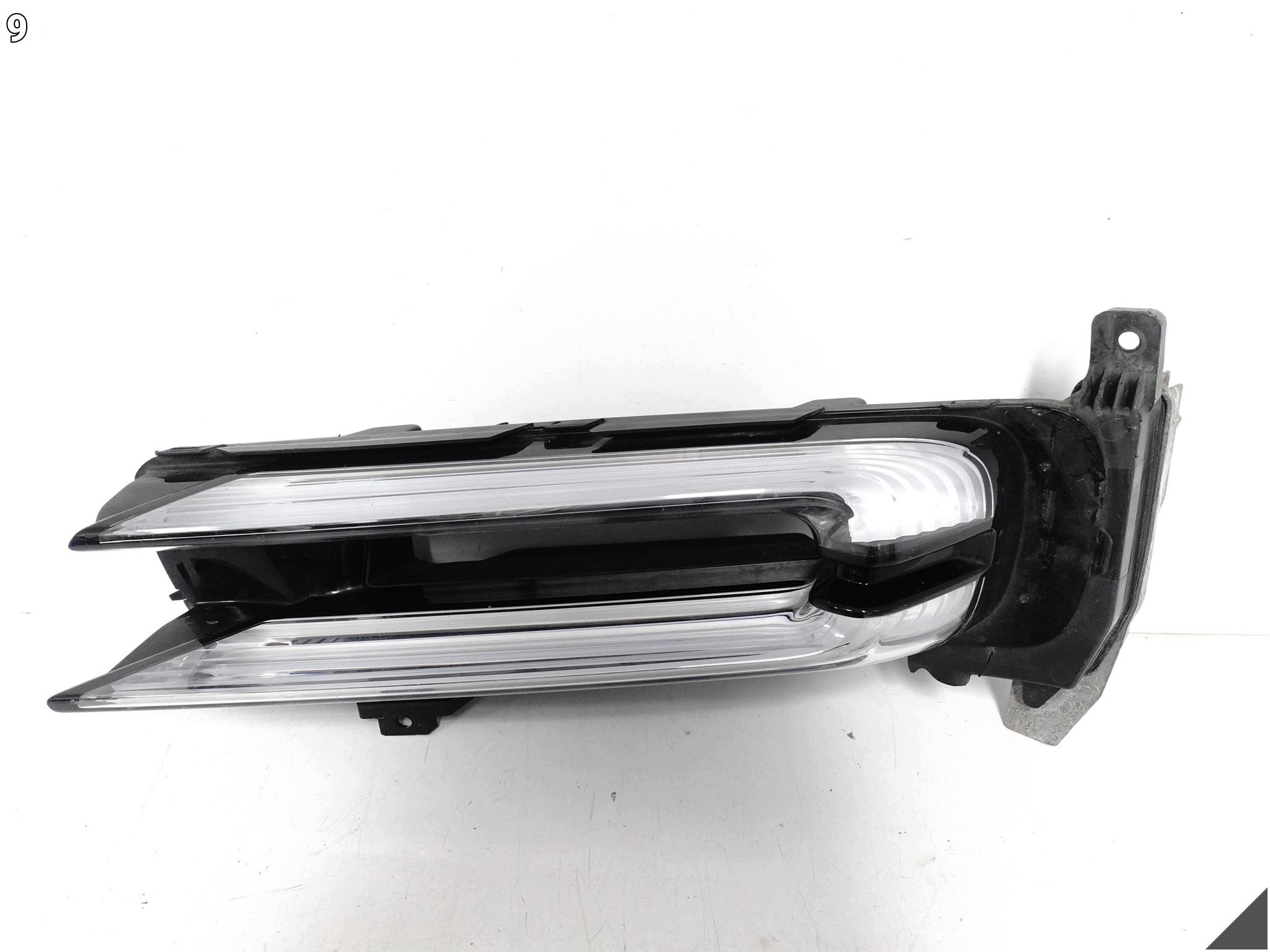 PORSCHE PANAMERA 971 TURBO LIFT 21-24 light LED DRL indicator front R