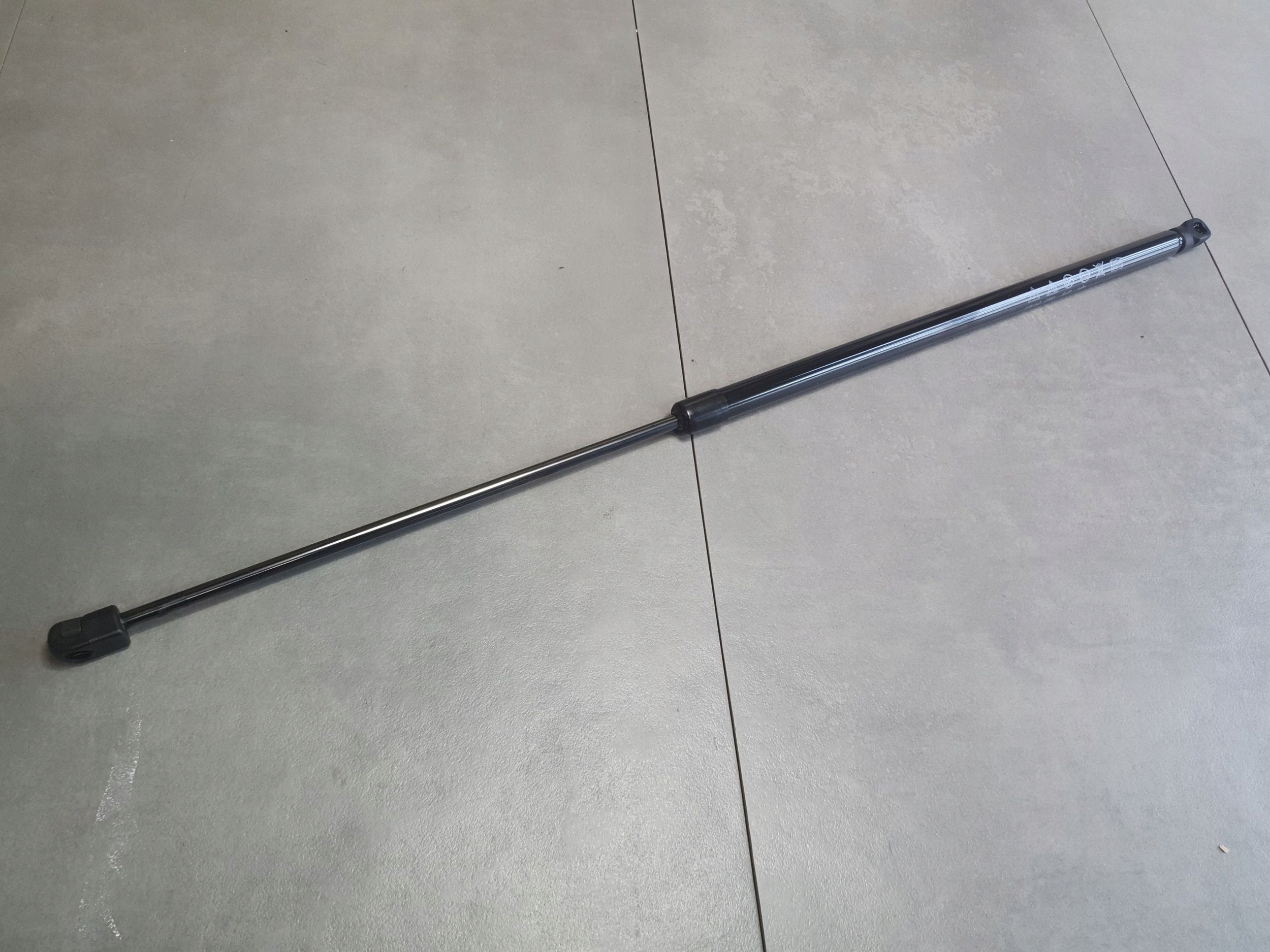 Cupra Terramar damper bonnets 578823359