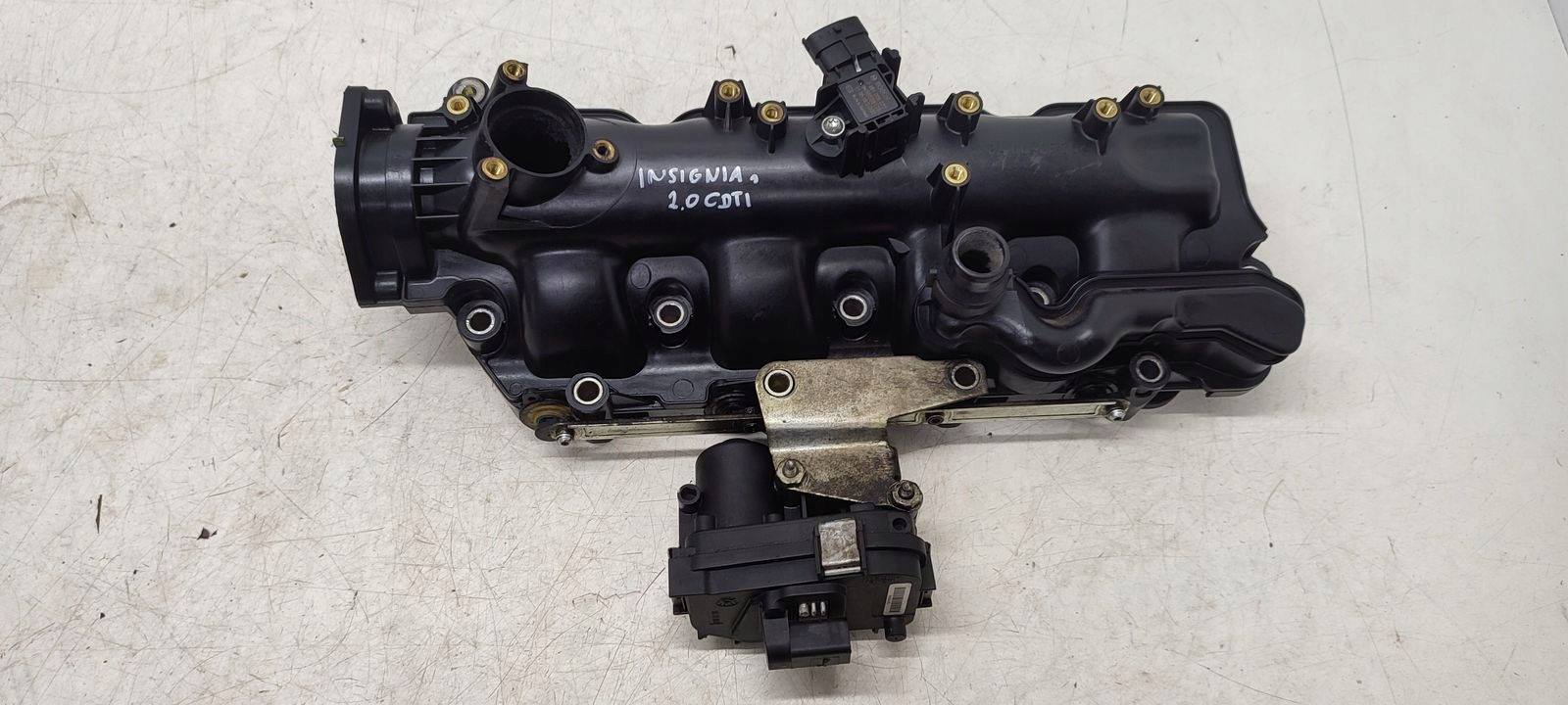 intake manifold Opel Insignia A LIFT 2,0 CDTI