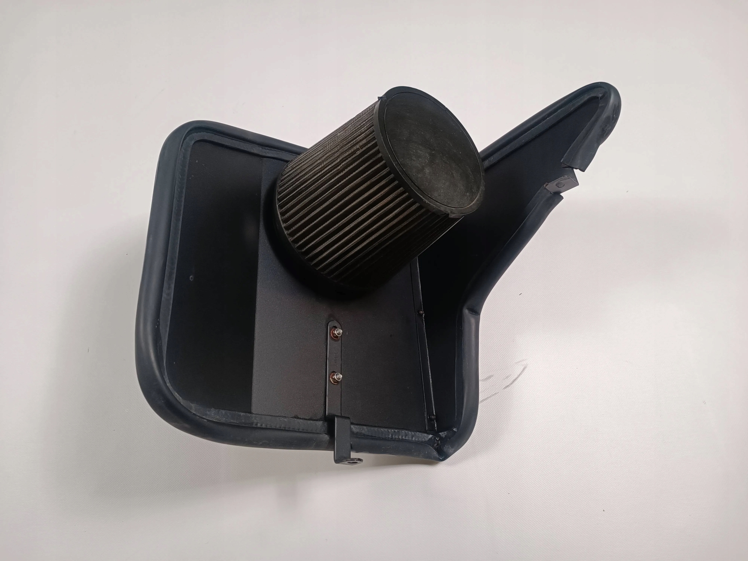 KKM4019 - Конический фильтр крышка впускной для Chevrolet Camaro 09-