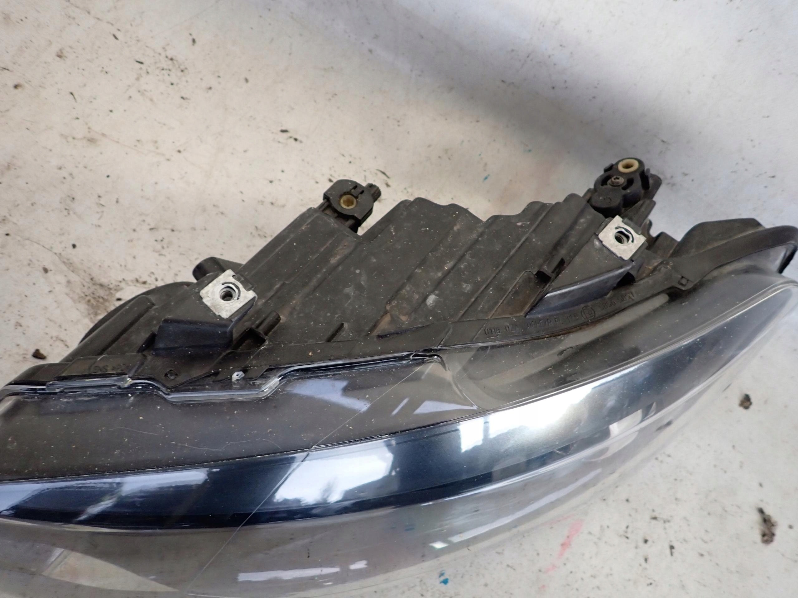 VW POLO V 6R 09- light left front front