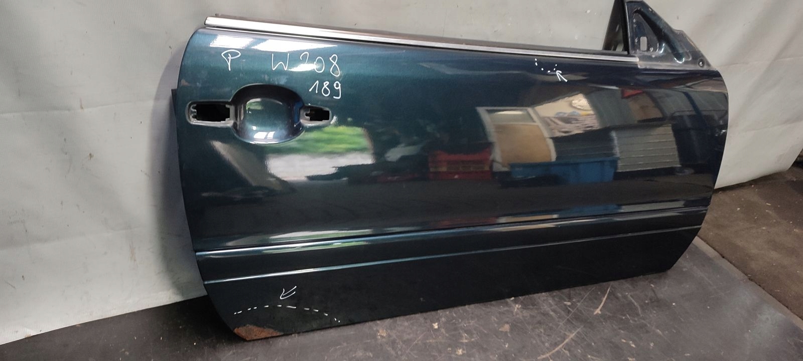 door front front right Mercedes W208 2,0 compressor; 189